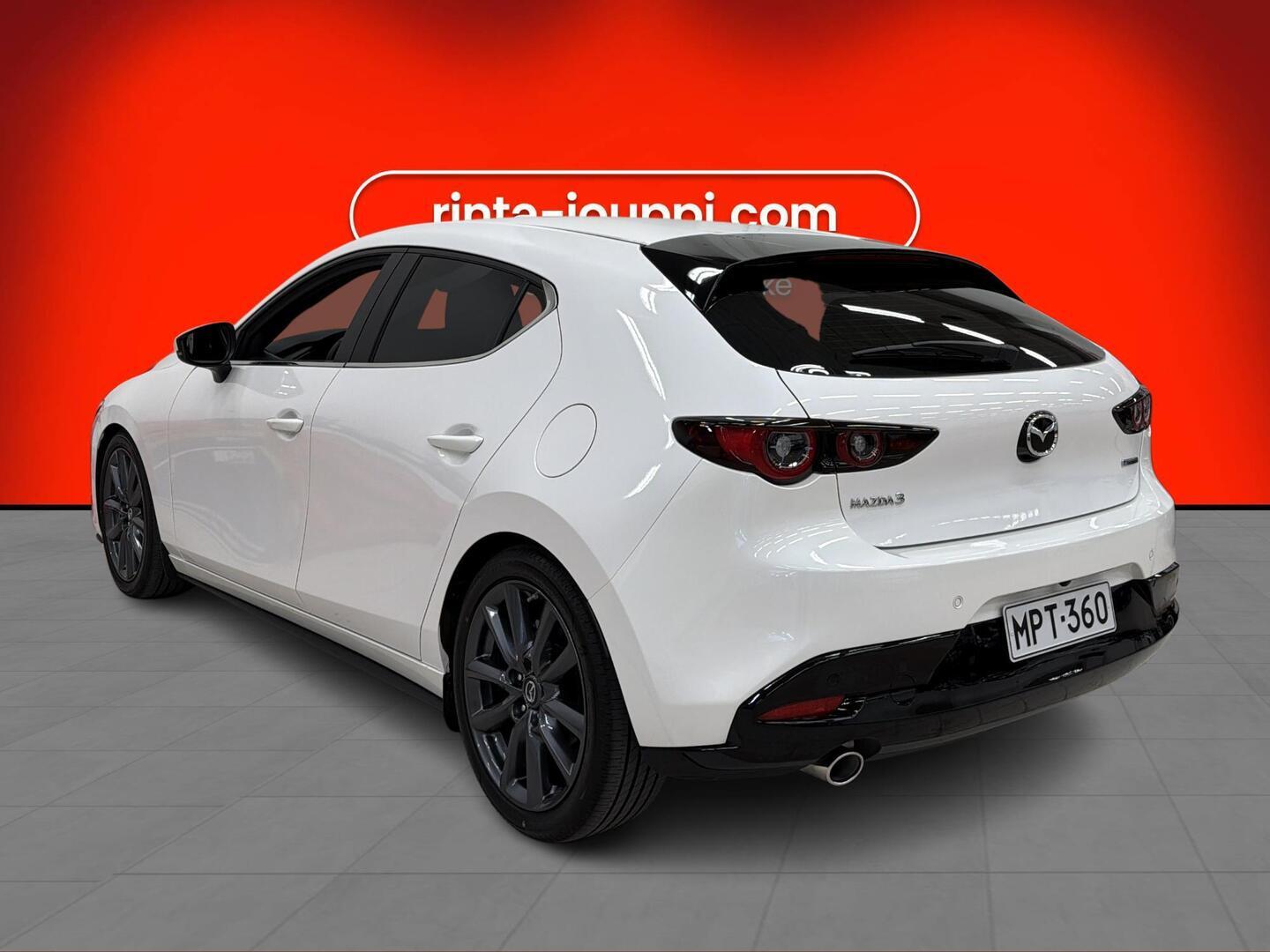 MAZDA 3 2025