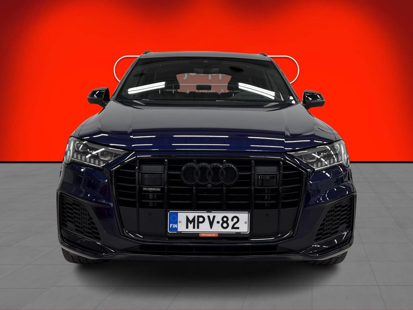 AUDI Q7 2023
