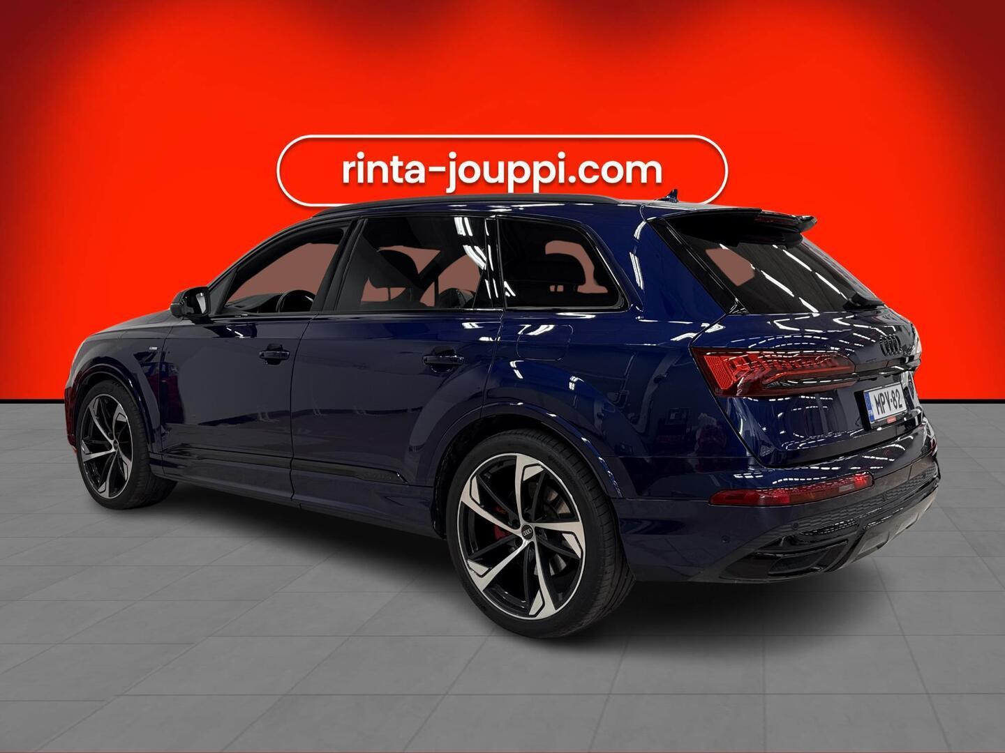 AUDI Q7 2023