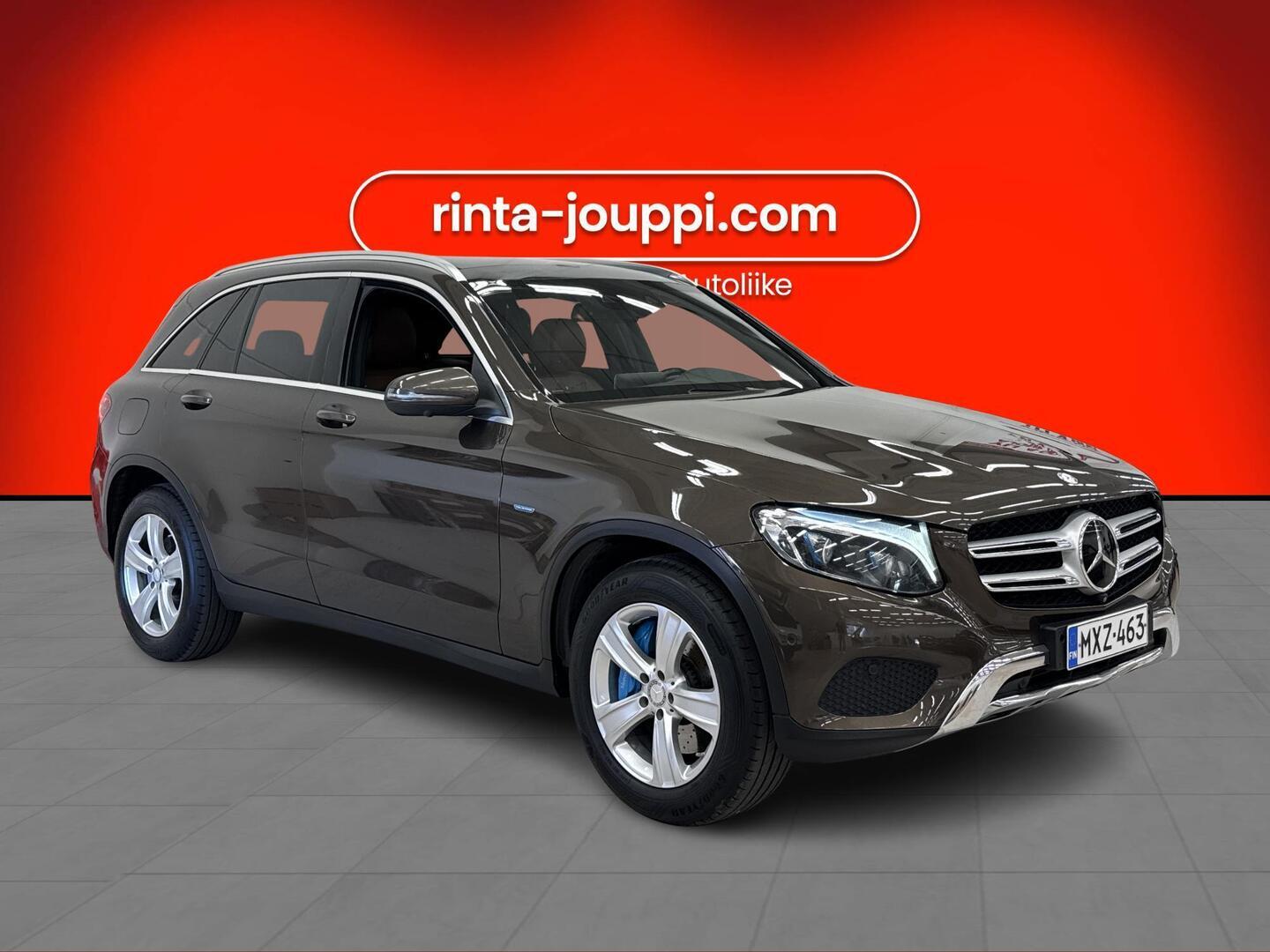 MERCEDES-BENZ GLC 2016