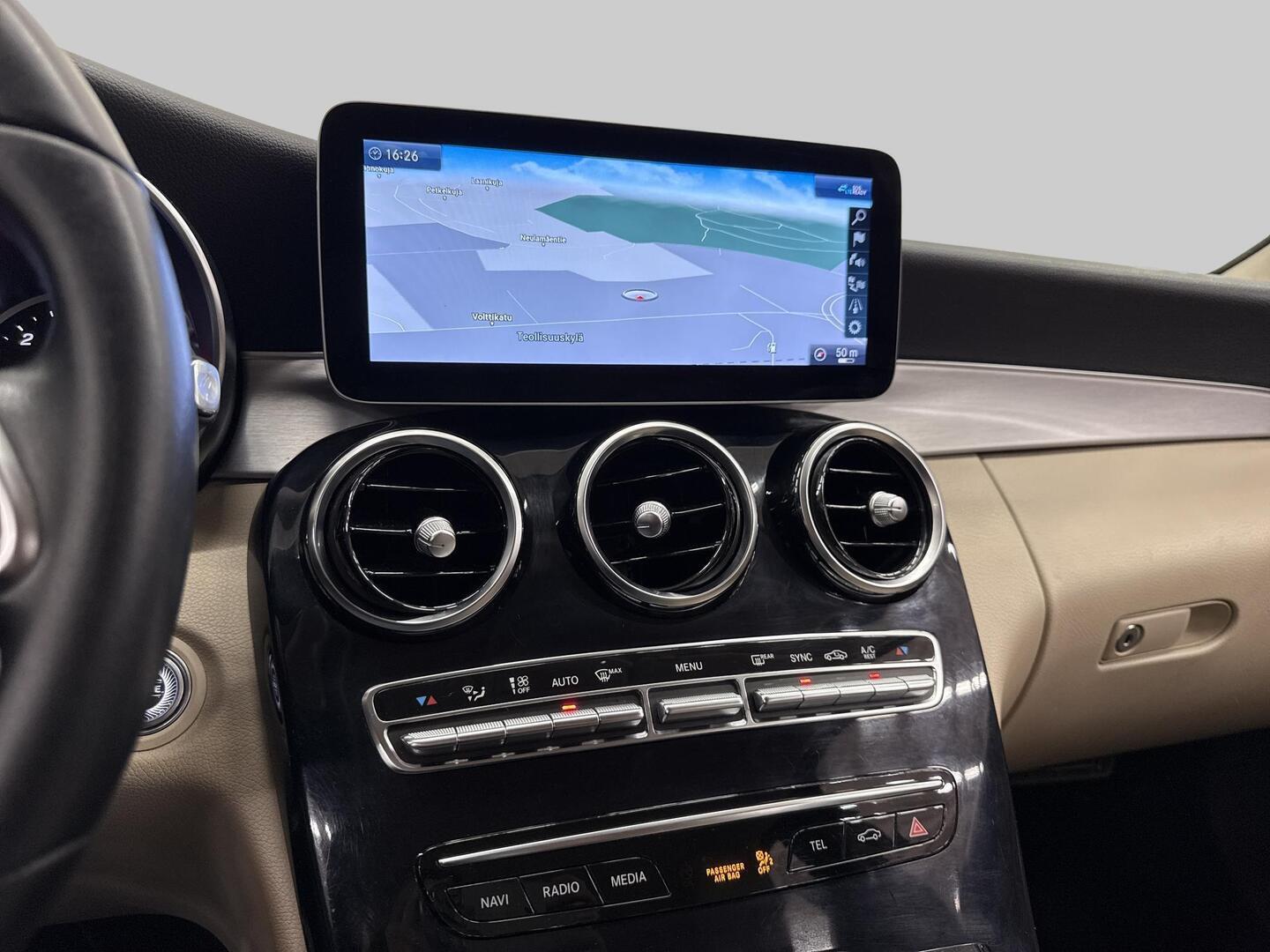 MERCEDES-BENZ C 2020