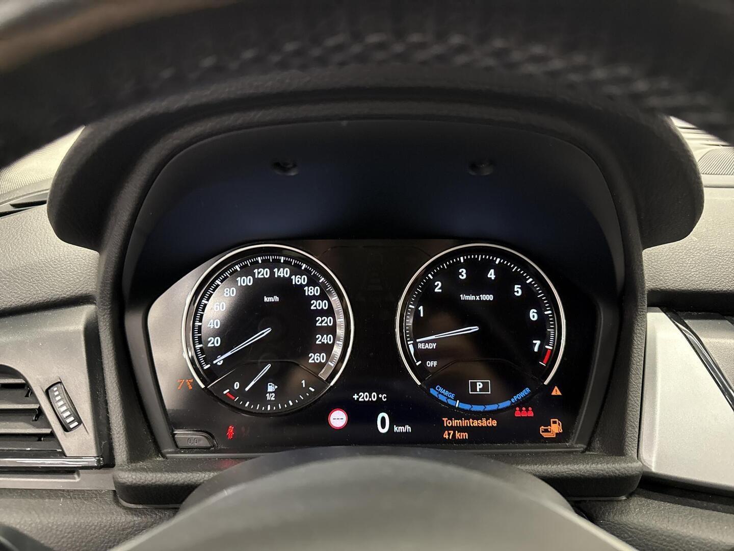 BMW 225 2018