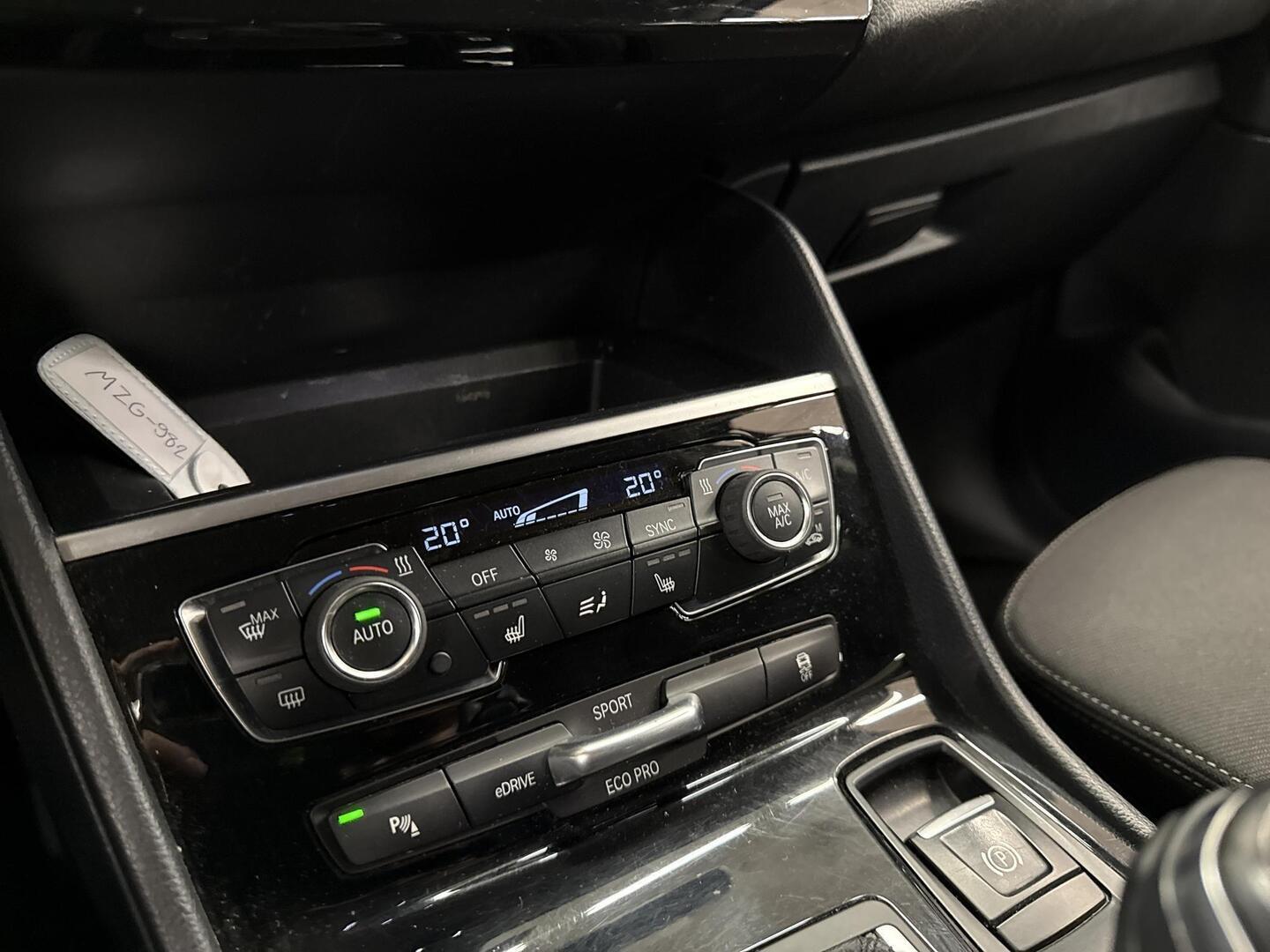 BMW 225 2018