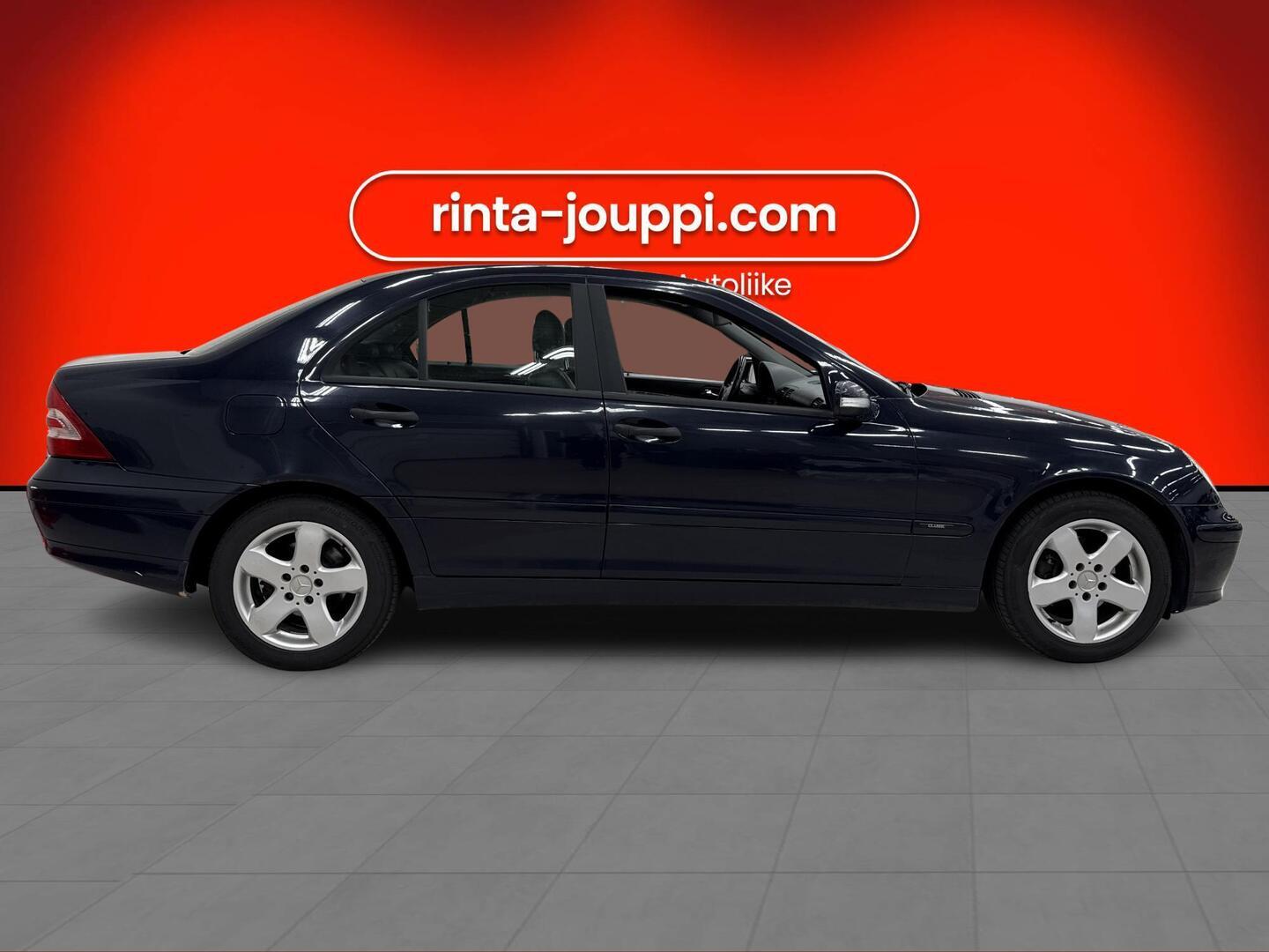 MERCEDES-BENZ C 2004
