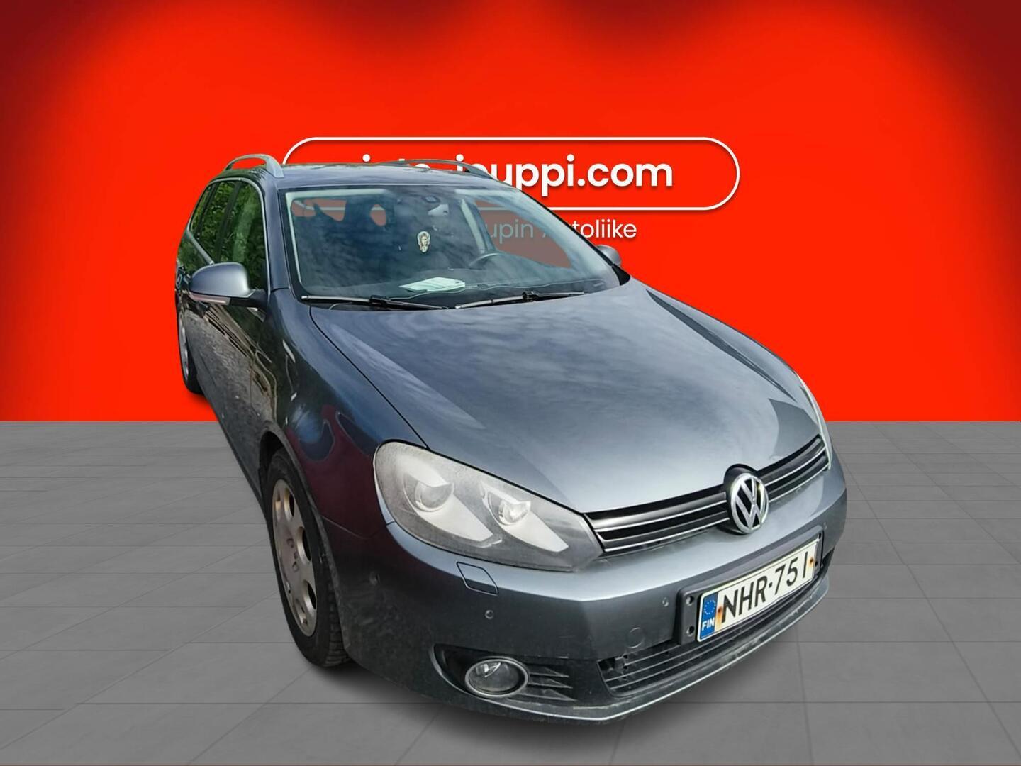VOLKSWAGEN Golf 2010