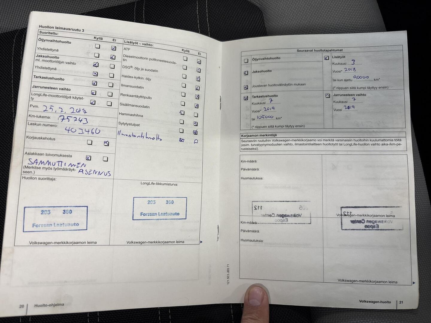 VOLKSWAGEN Jetta 2012