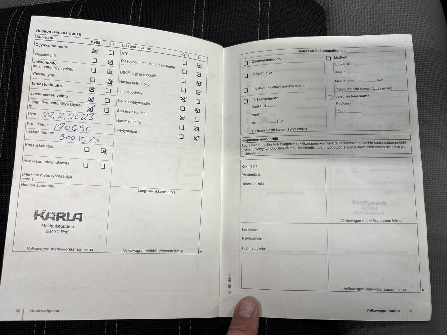 VOLKSWAGEN Jetta 2012