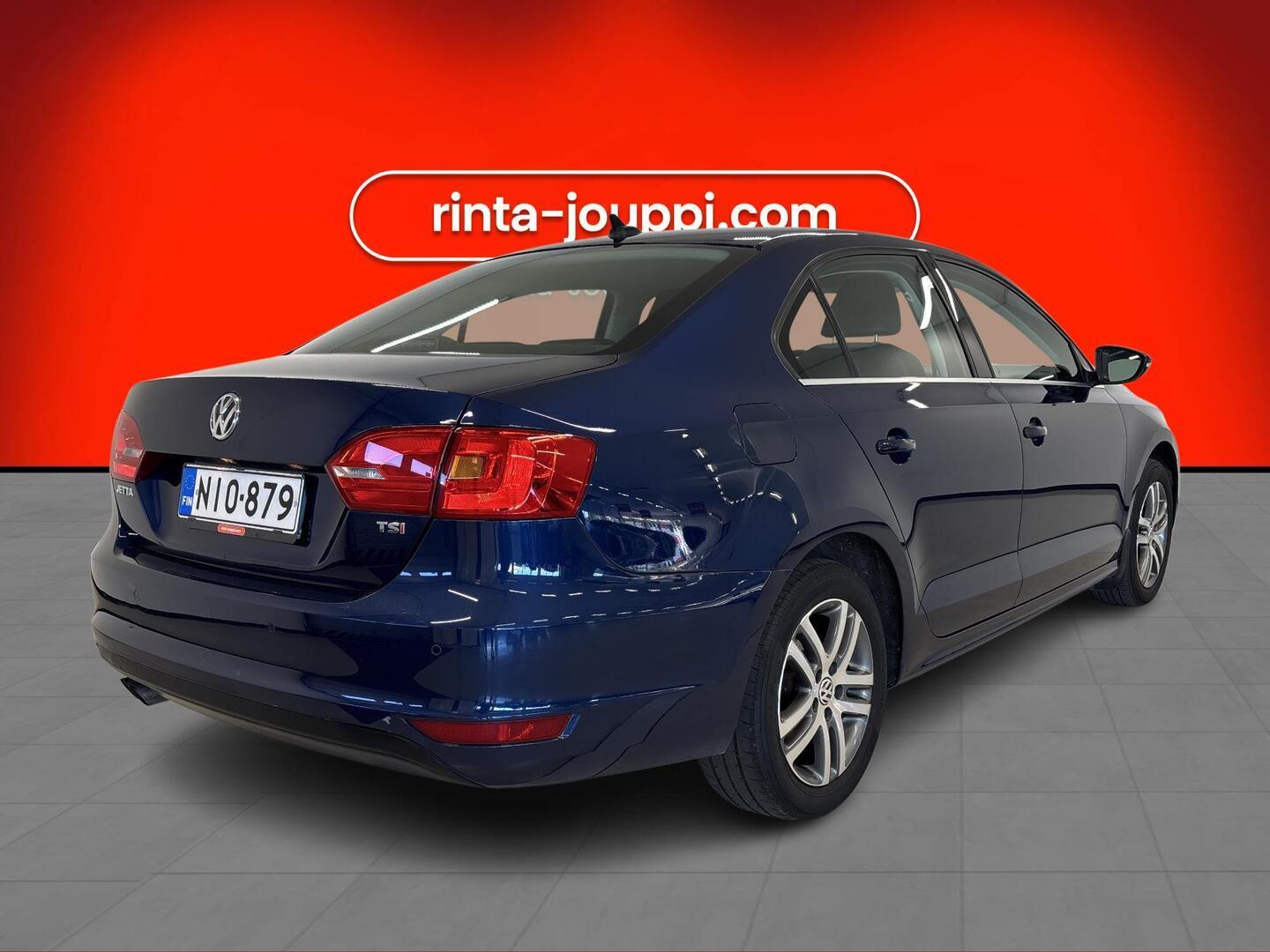 VOLKSWAGEN Jetta 2012