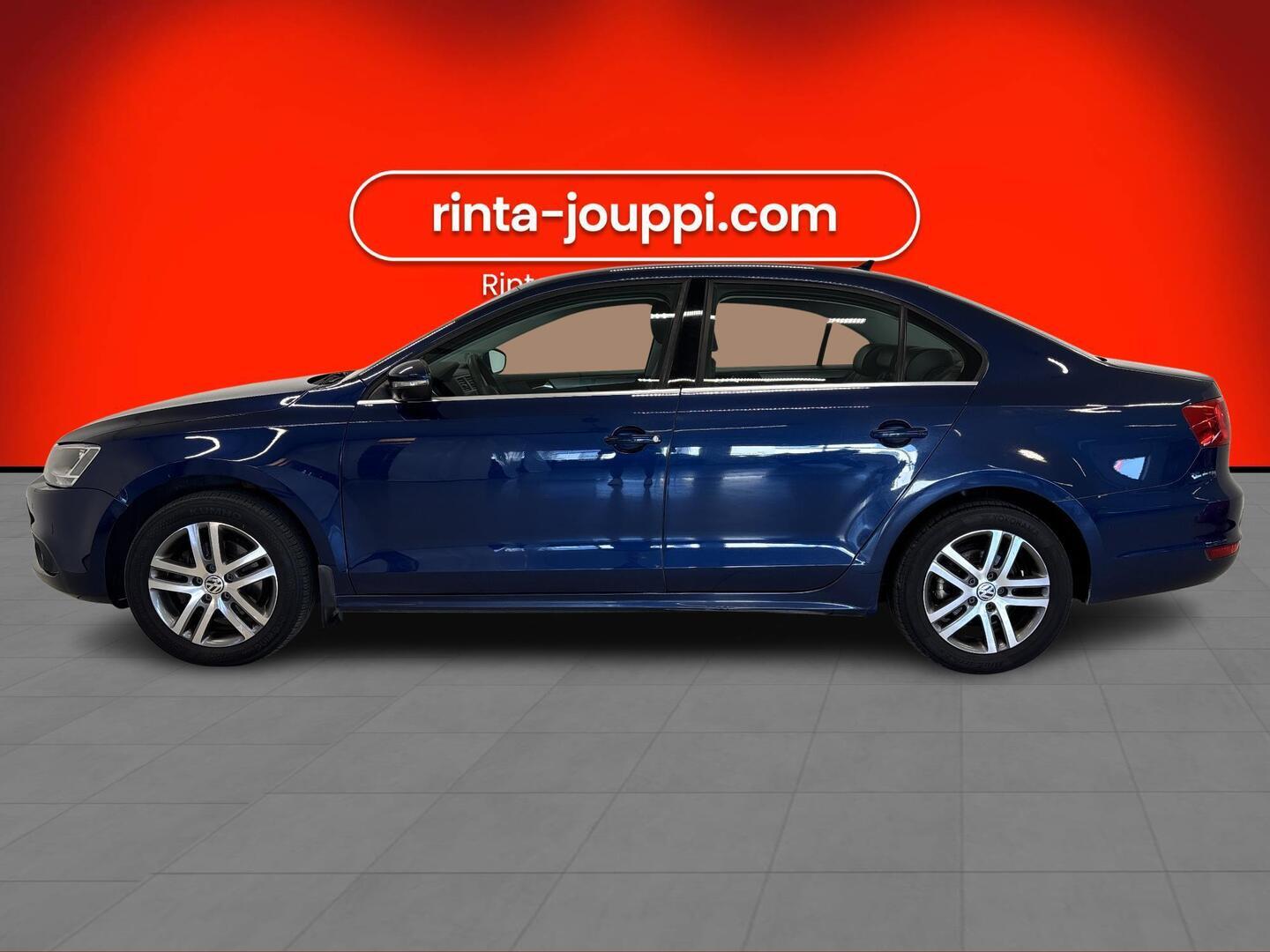 VOLKSWAGEN Jetta 2012