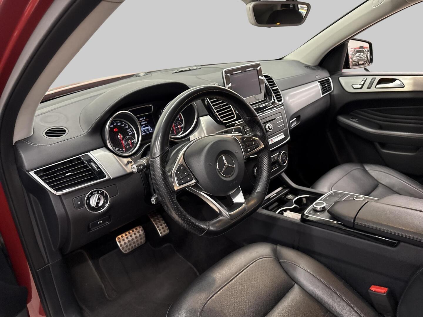 MERCEDES-BENZ GLE 43 AMG 2016