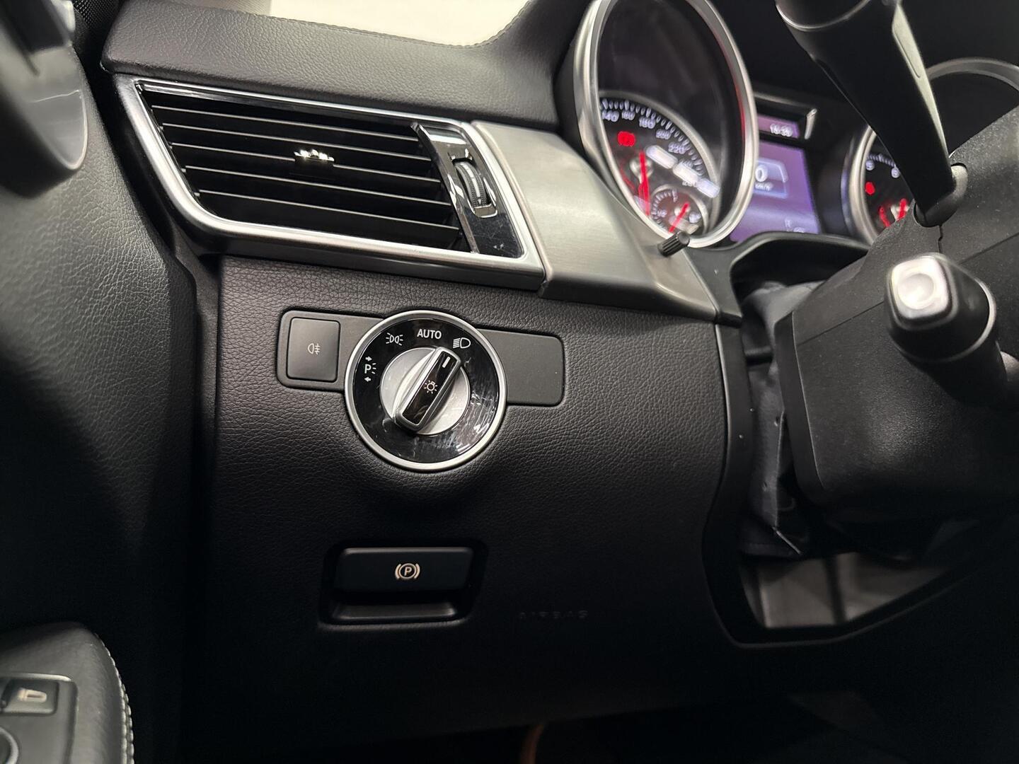 MERCEDES-BENZ GLE 43 AMG 2016