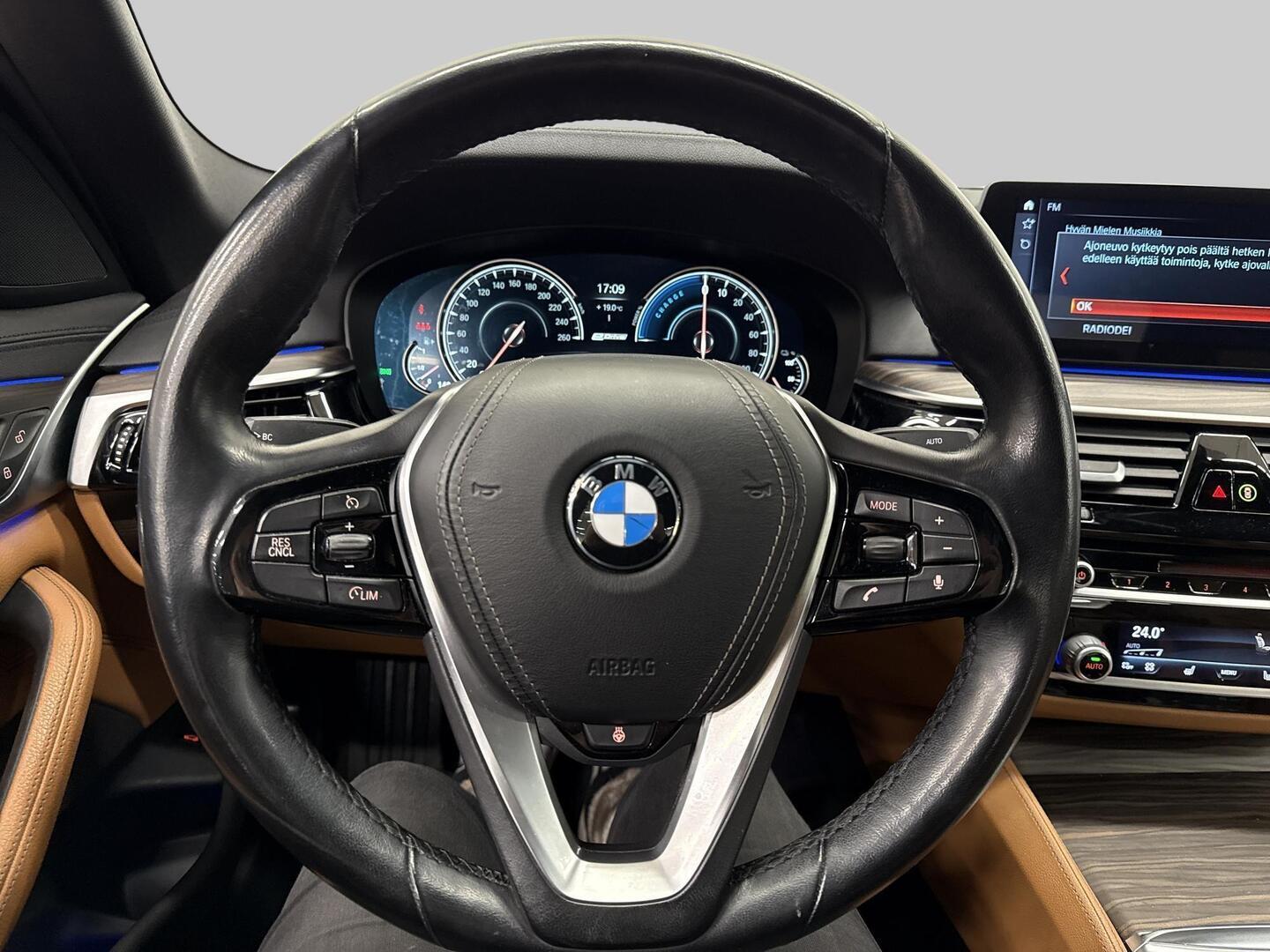 BMW 530E 2017