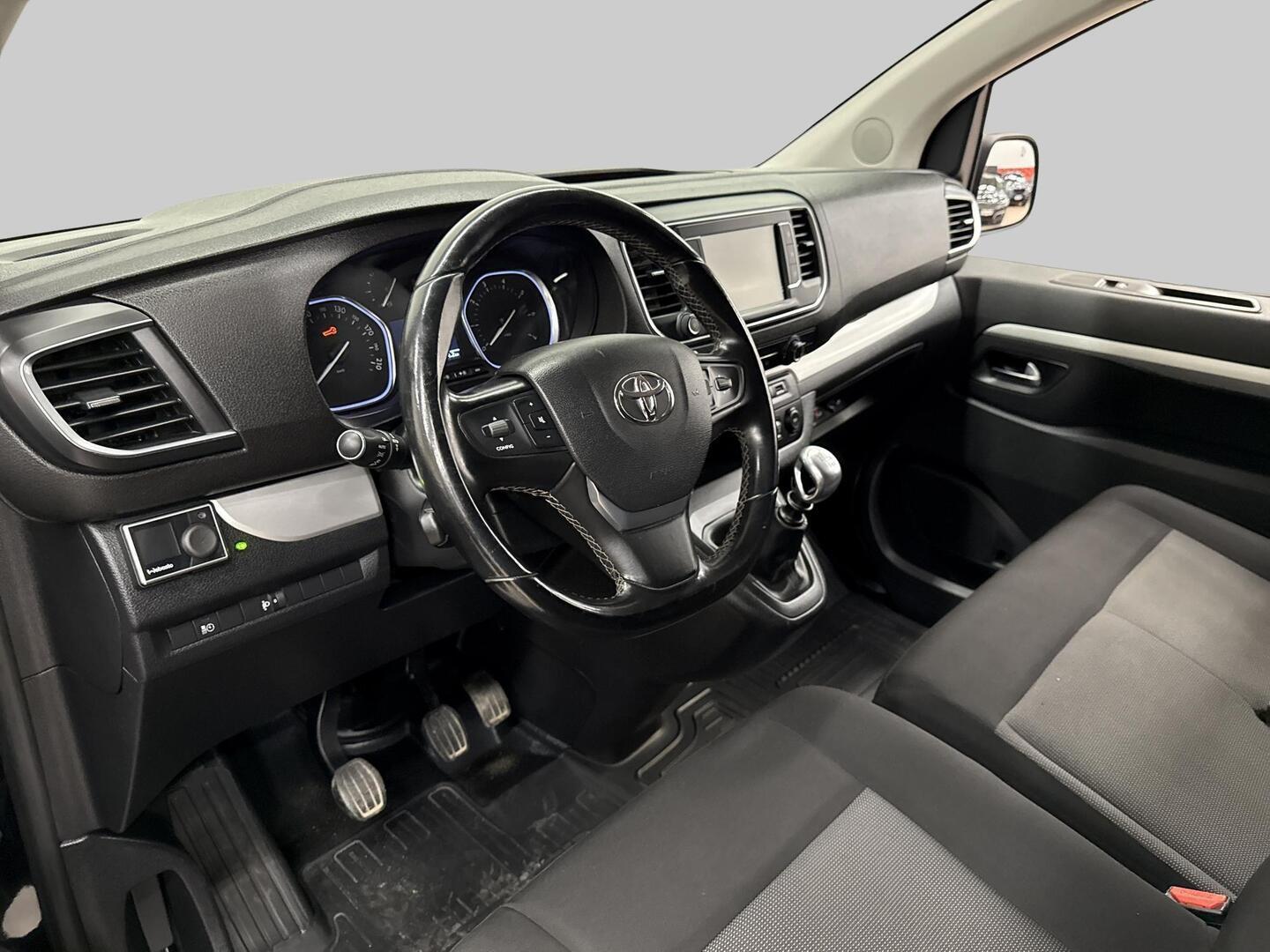 TOYOTA Proace Verso 2018
