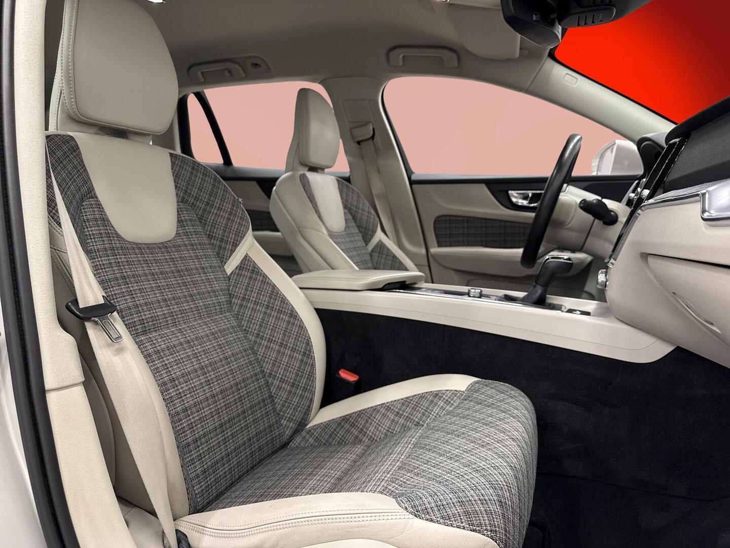 VOLVO V60 2018