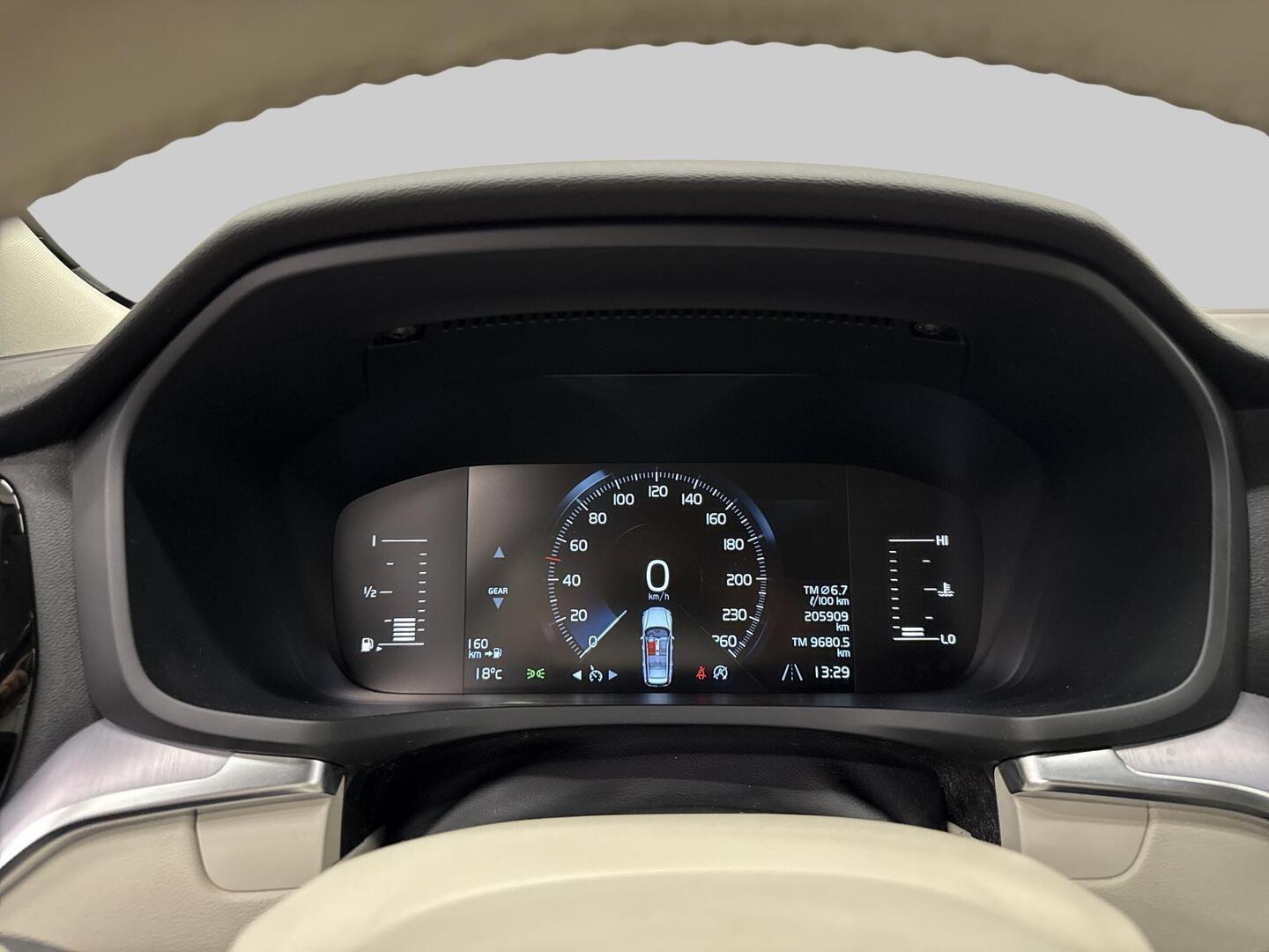 VOLVO V60 2018