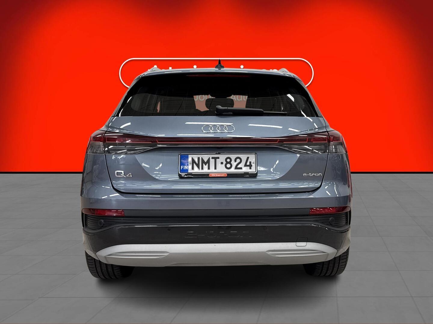 AUDI Q4 e-tron 2023