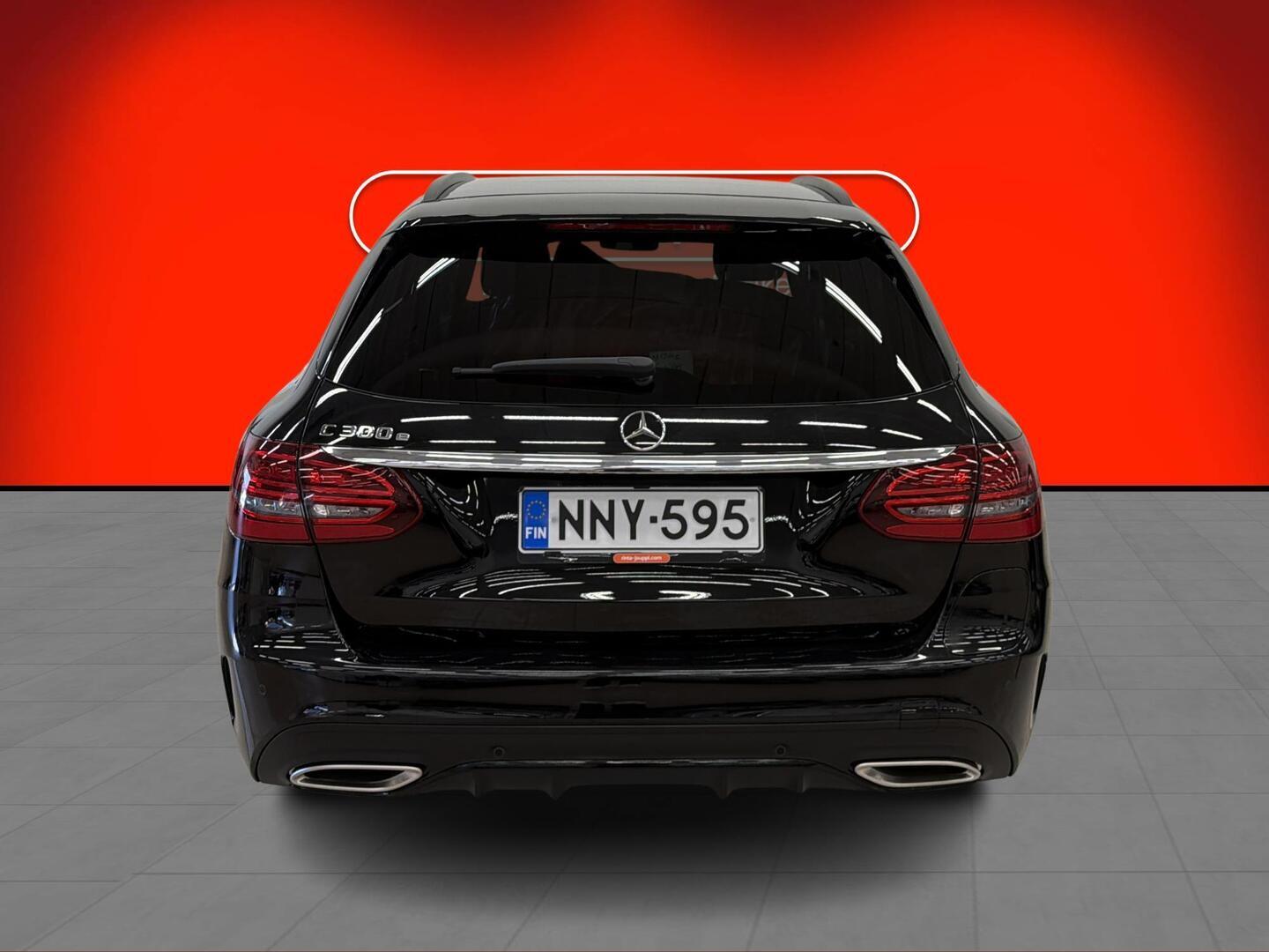 MERCEDES-BENZ C 2020