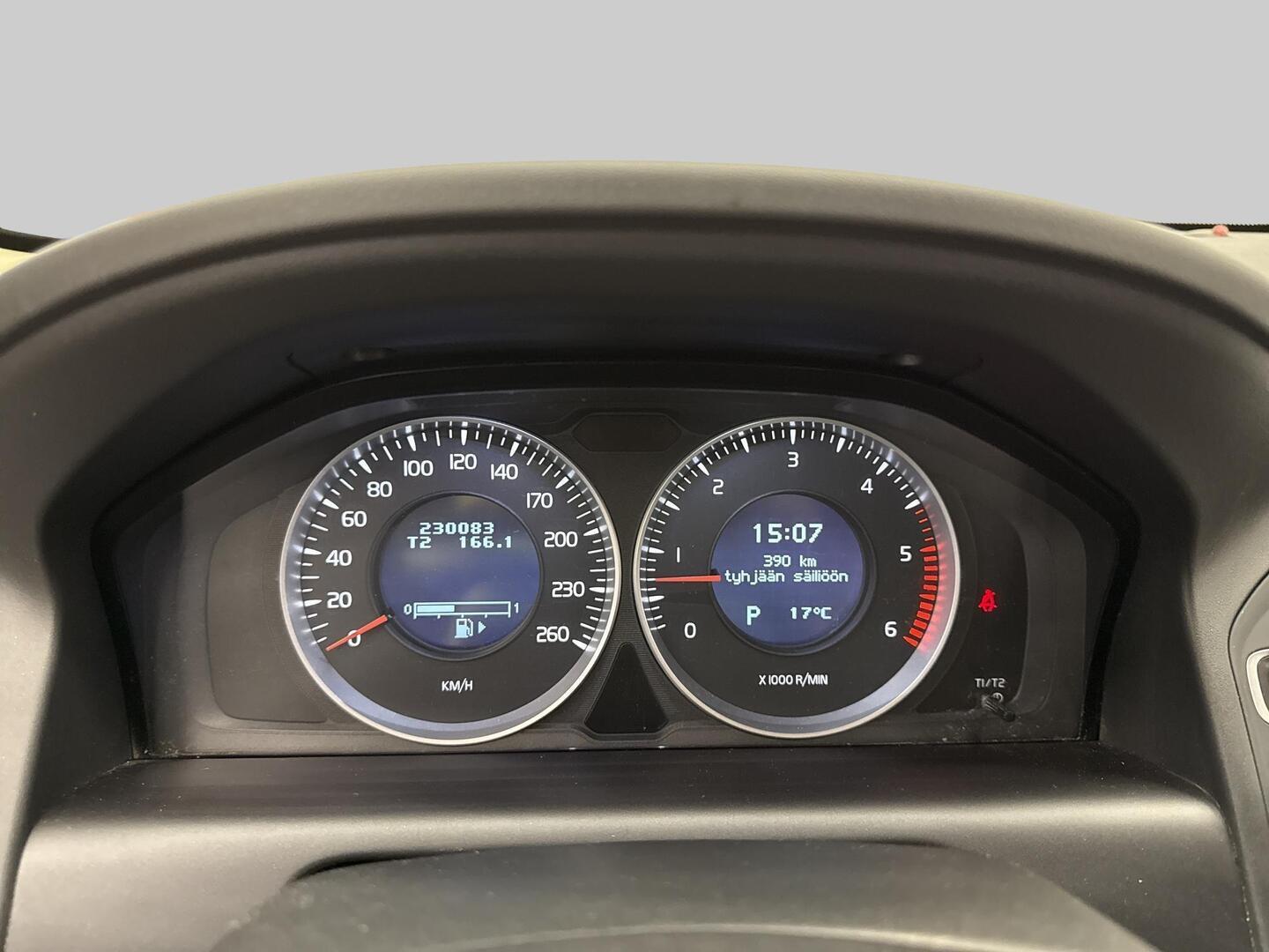 VOLVO XC60 2012