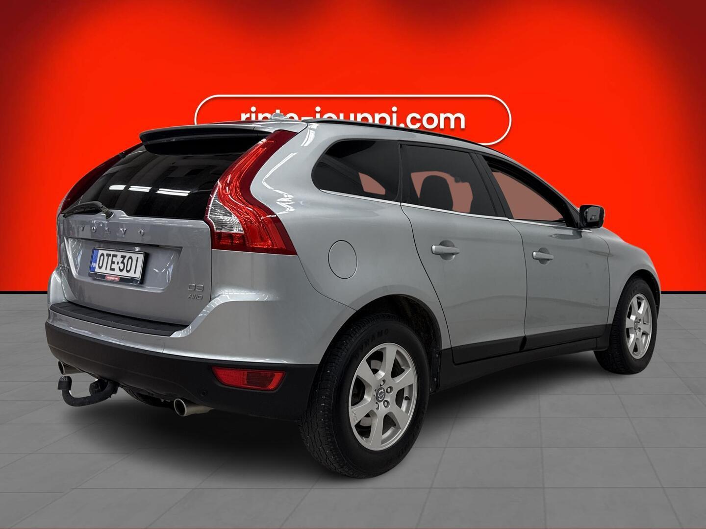 VOLVO XC60 2012