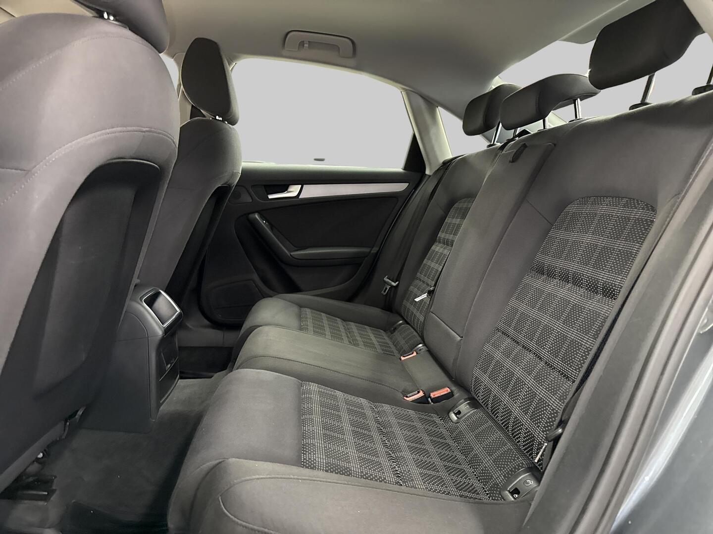 AUDI A4 2013