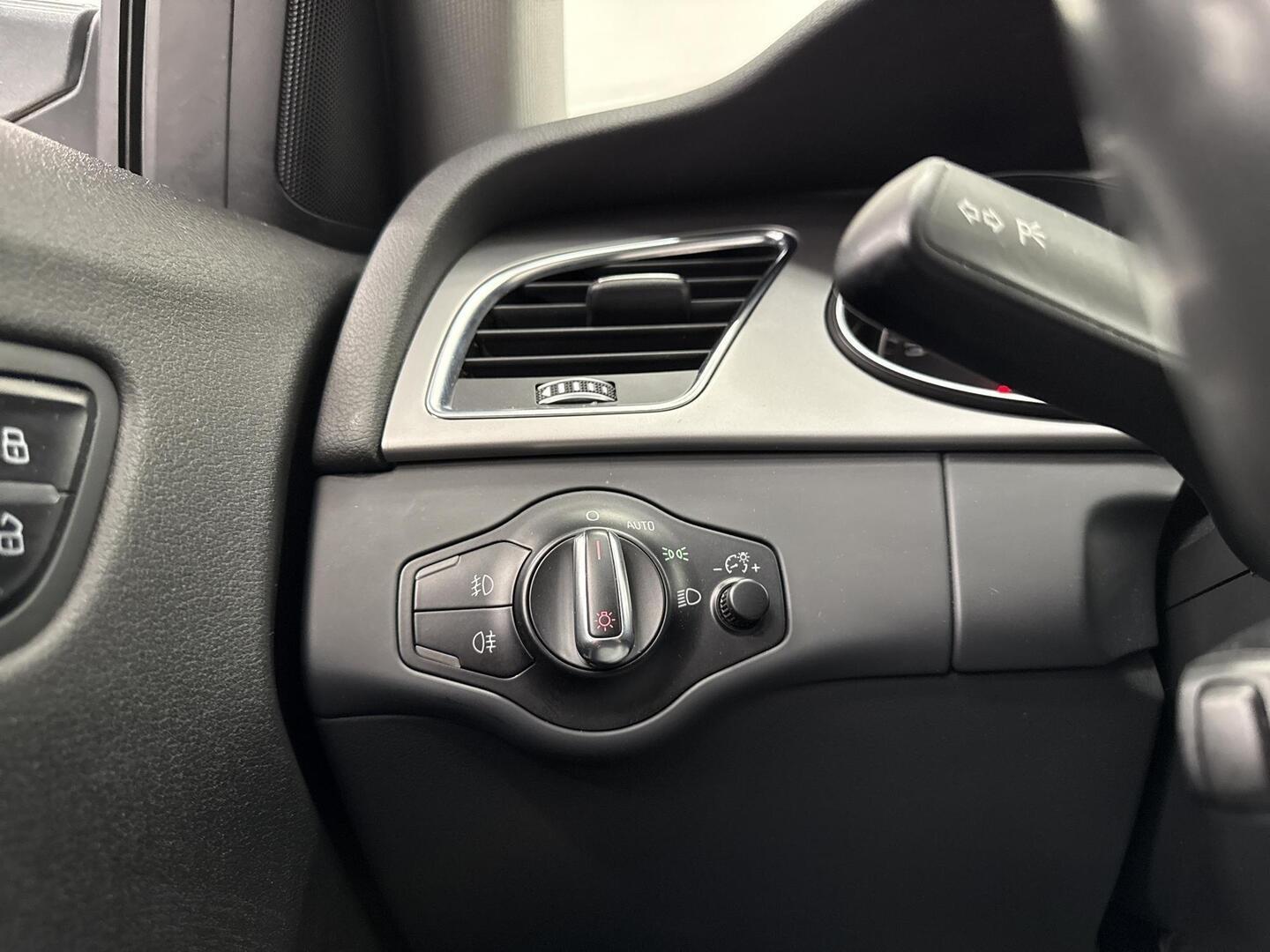 AUDI A4 2013
