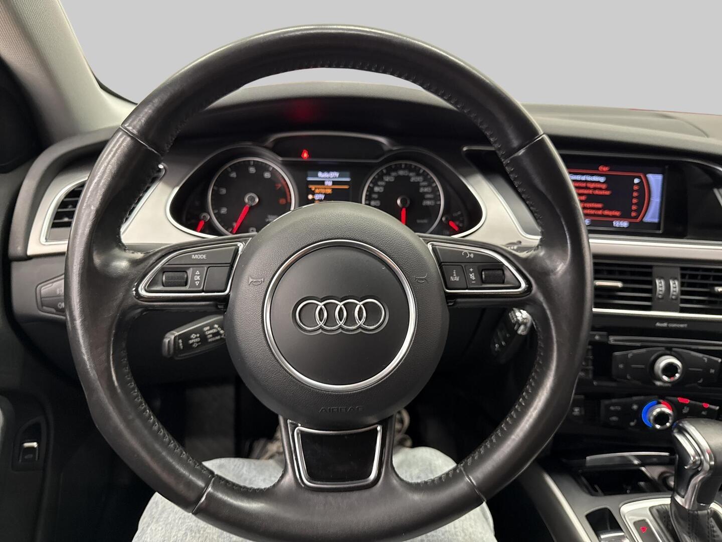 AUDI A4 2013