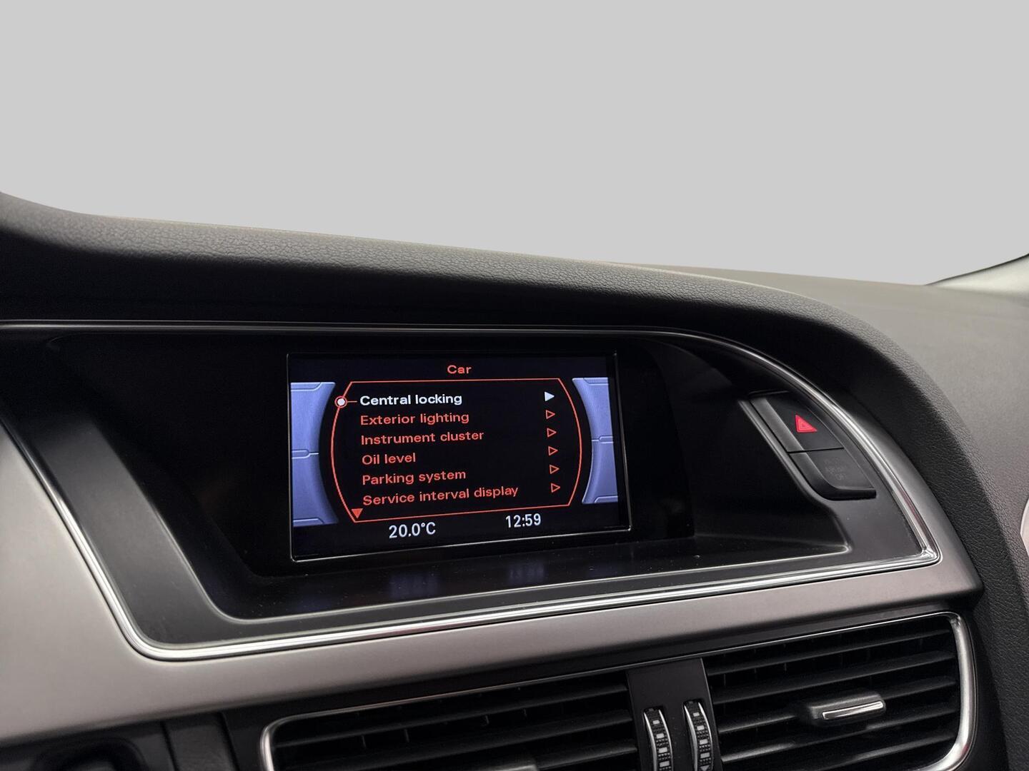 AUDI A4 2013