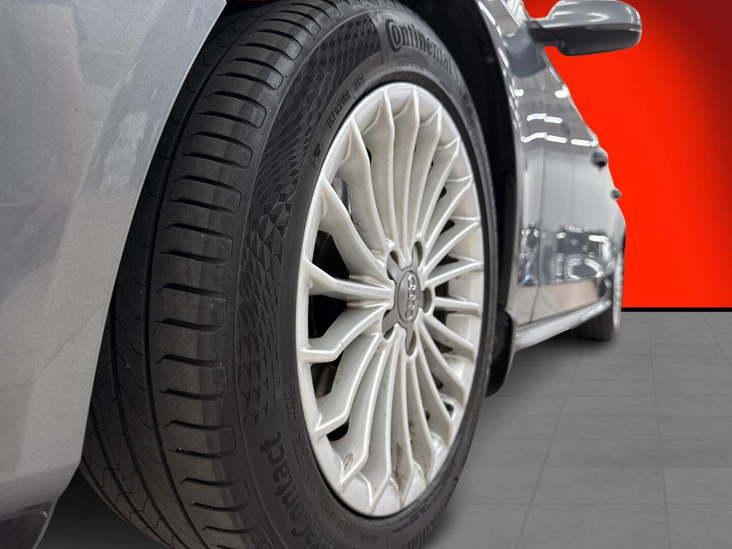 AUDI A4 2013