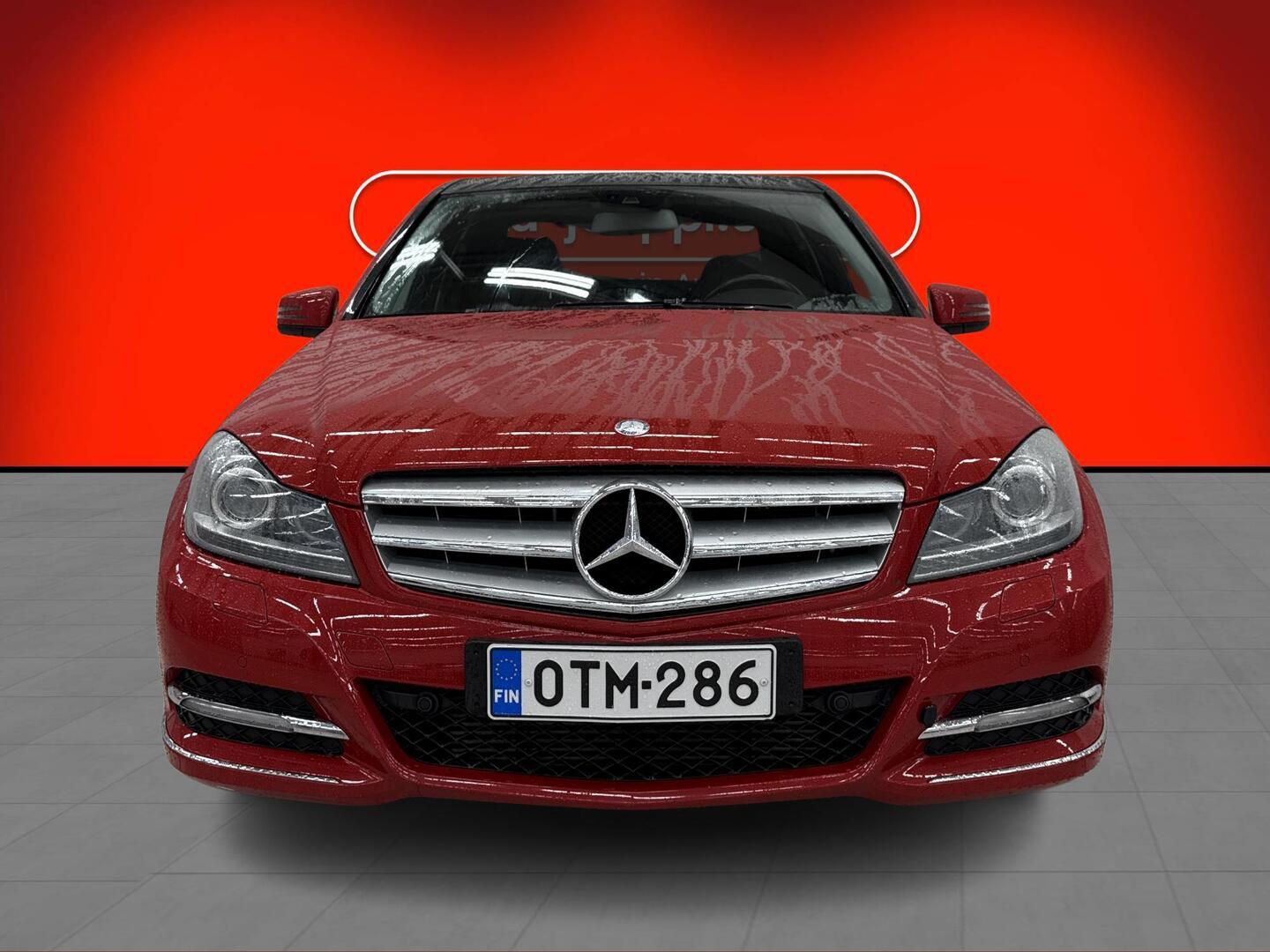 MERCEDES-BENZ C 2012