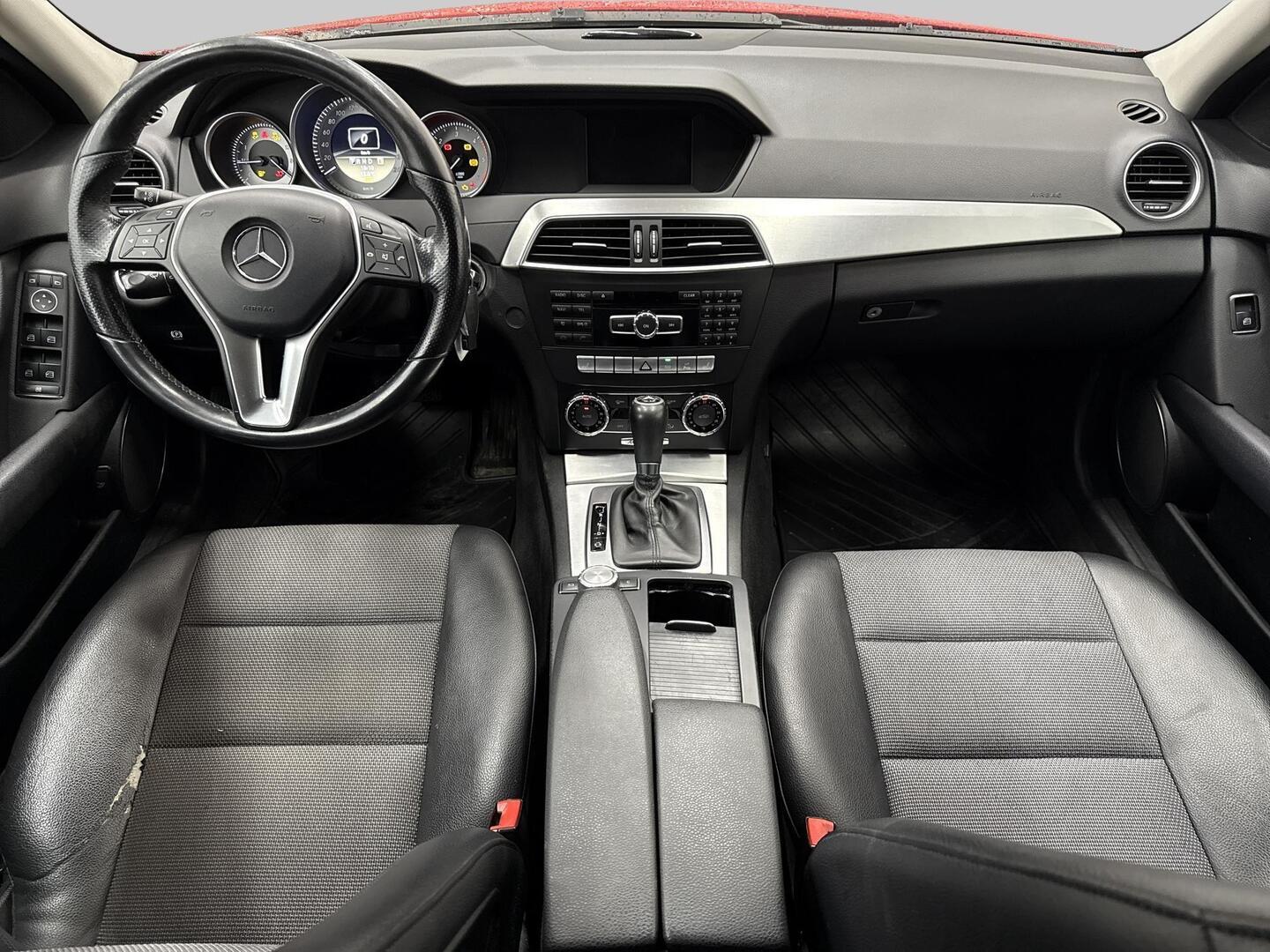 MERCEDES-BENZ C 2012