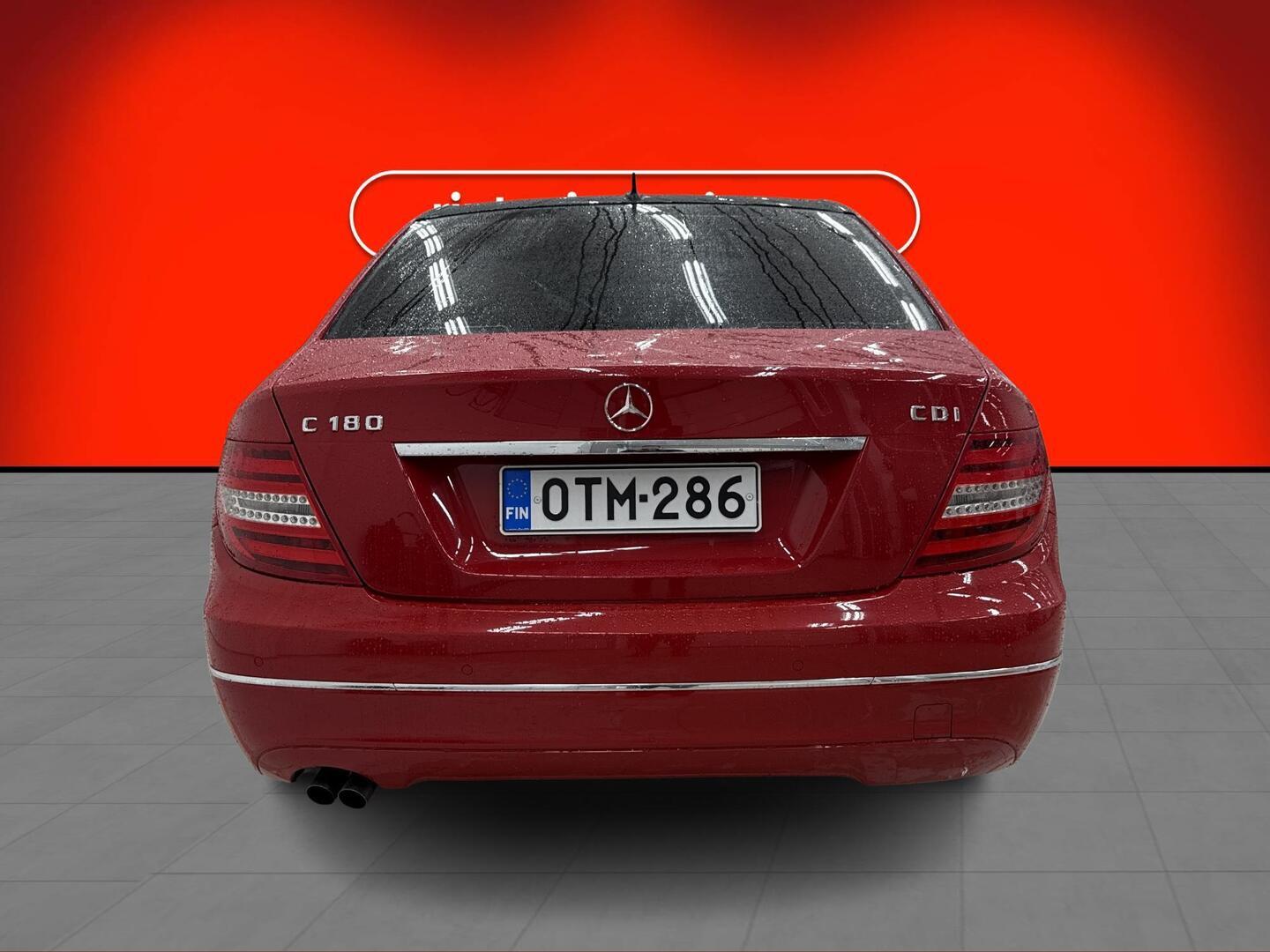 MERCEDES-BENZ C 2012