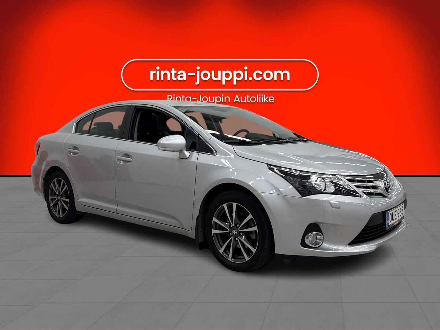 TOYOTA Avensis 2013