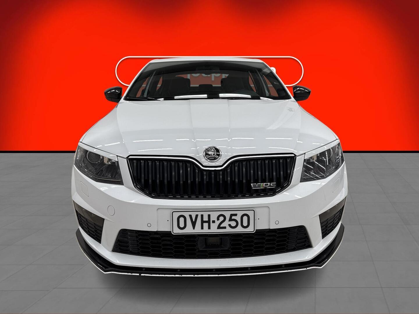 SKODA Octavia 2016