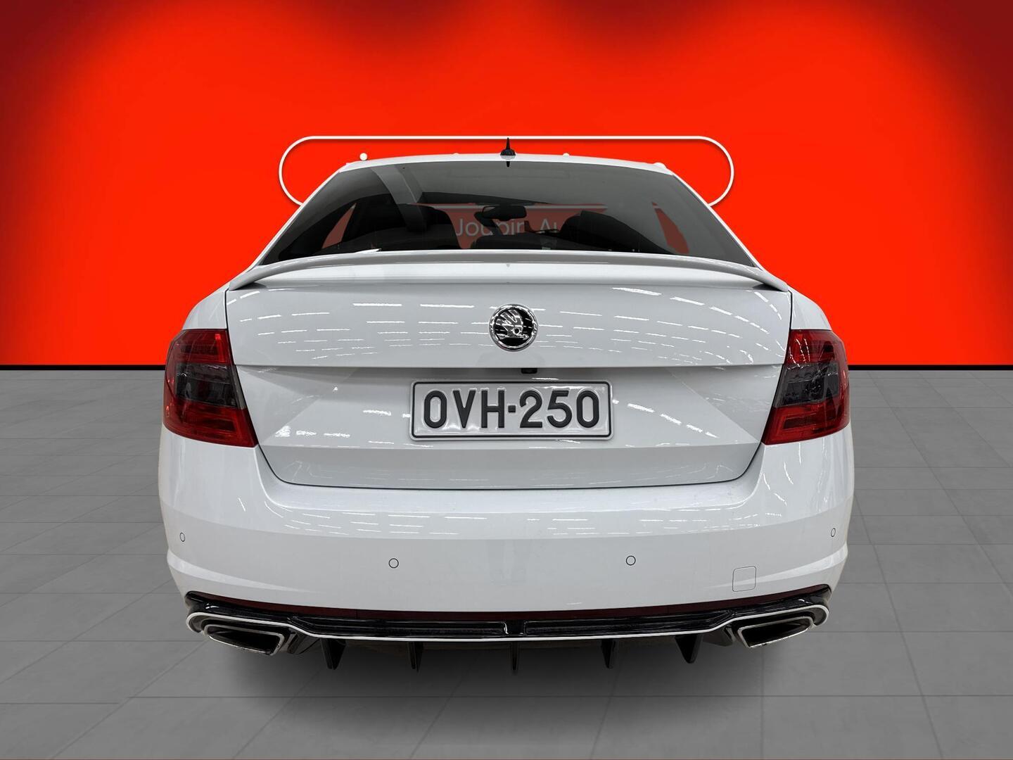 SKODA Octavia 2016