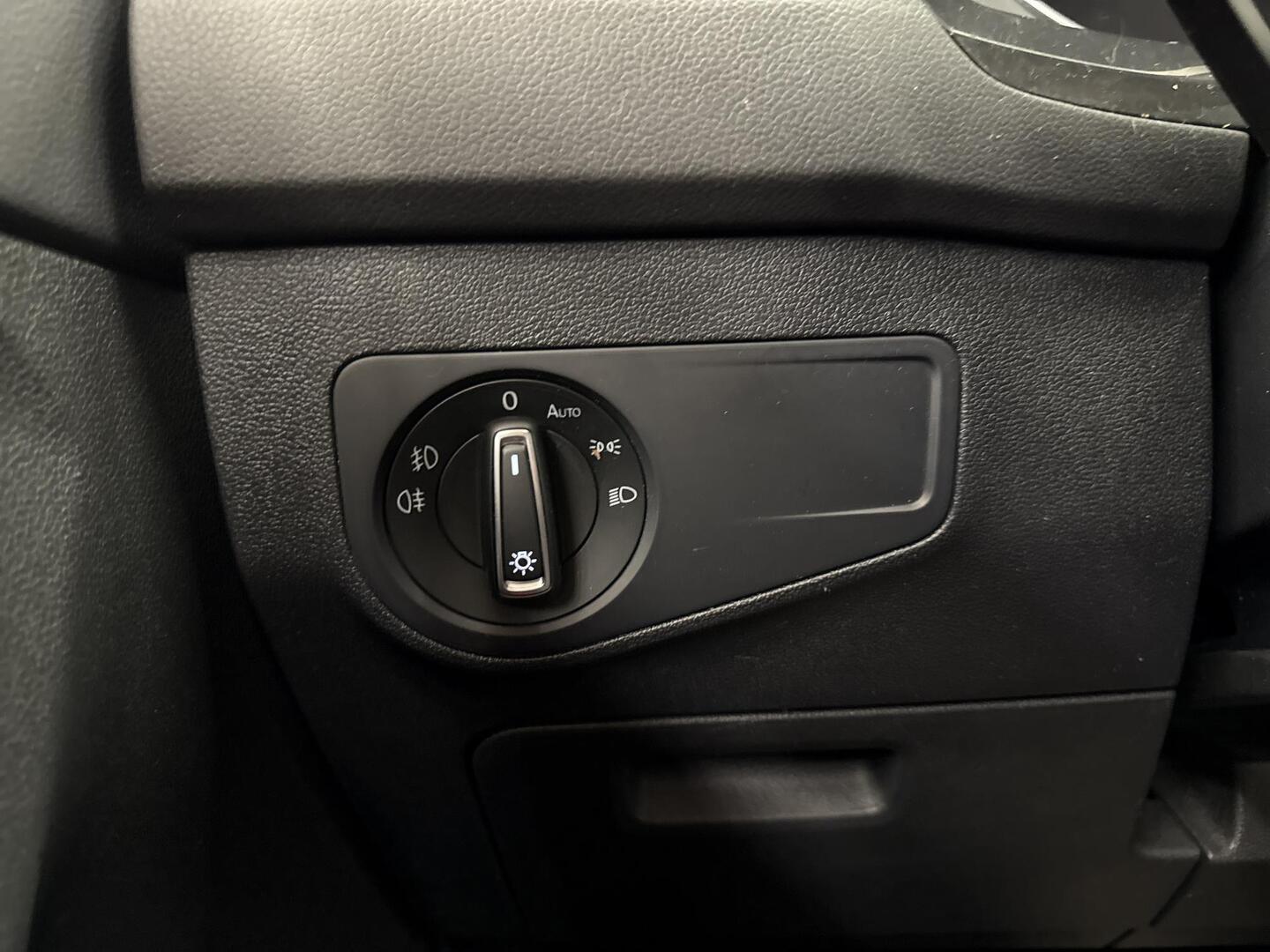 VOLKSWAGEN Tiguan 2016