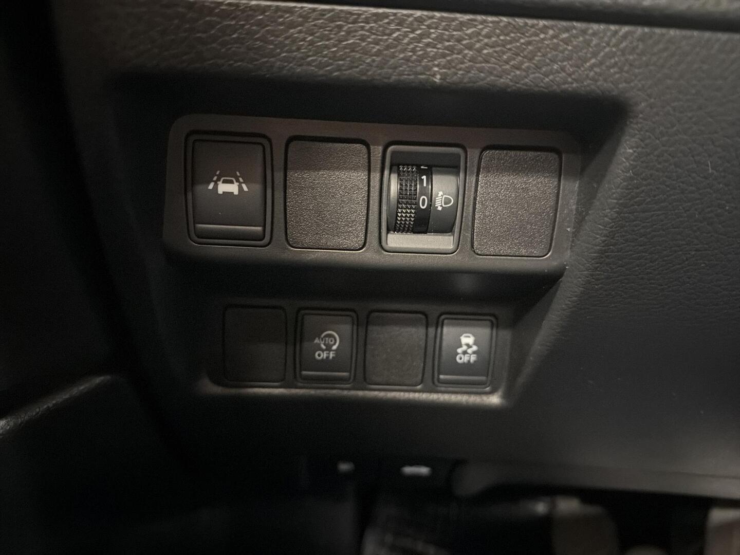 NISSAN Qashqai 2017