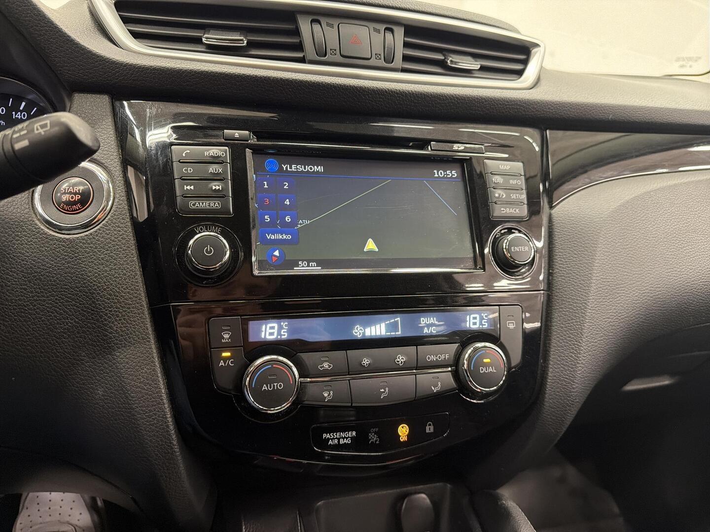 NISSAN Qashqai 2017