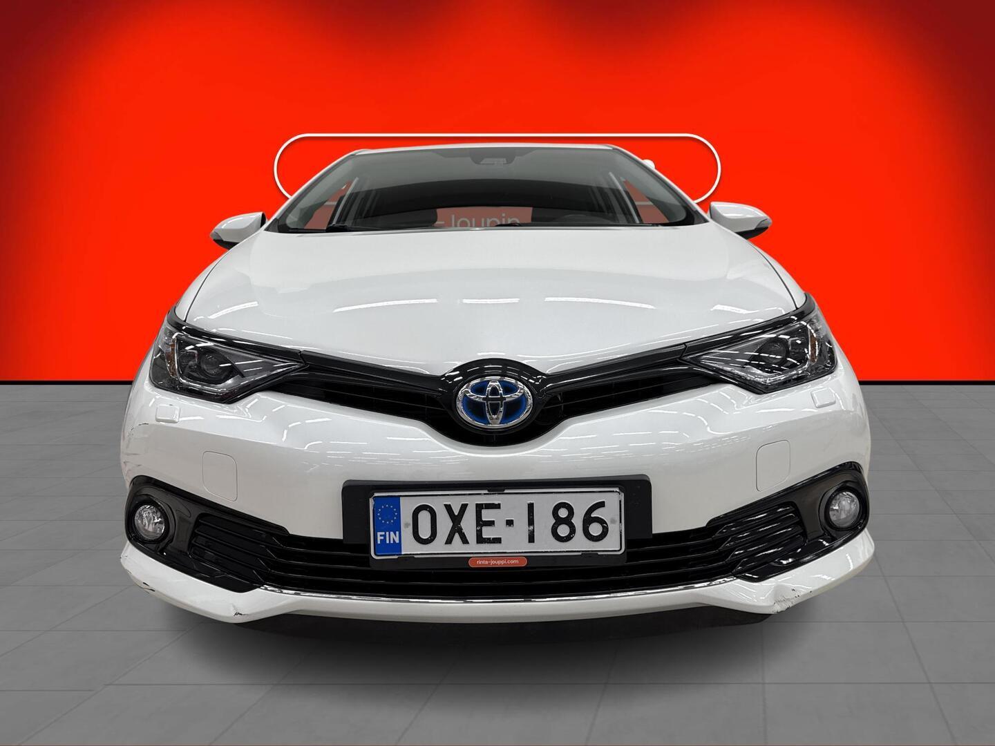 TOYOTA Auris 2018