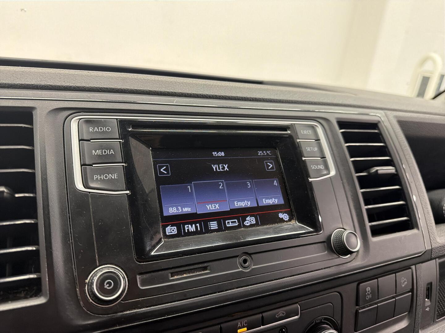 VOLKSWAGEN Transporter 2018
