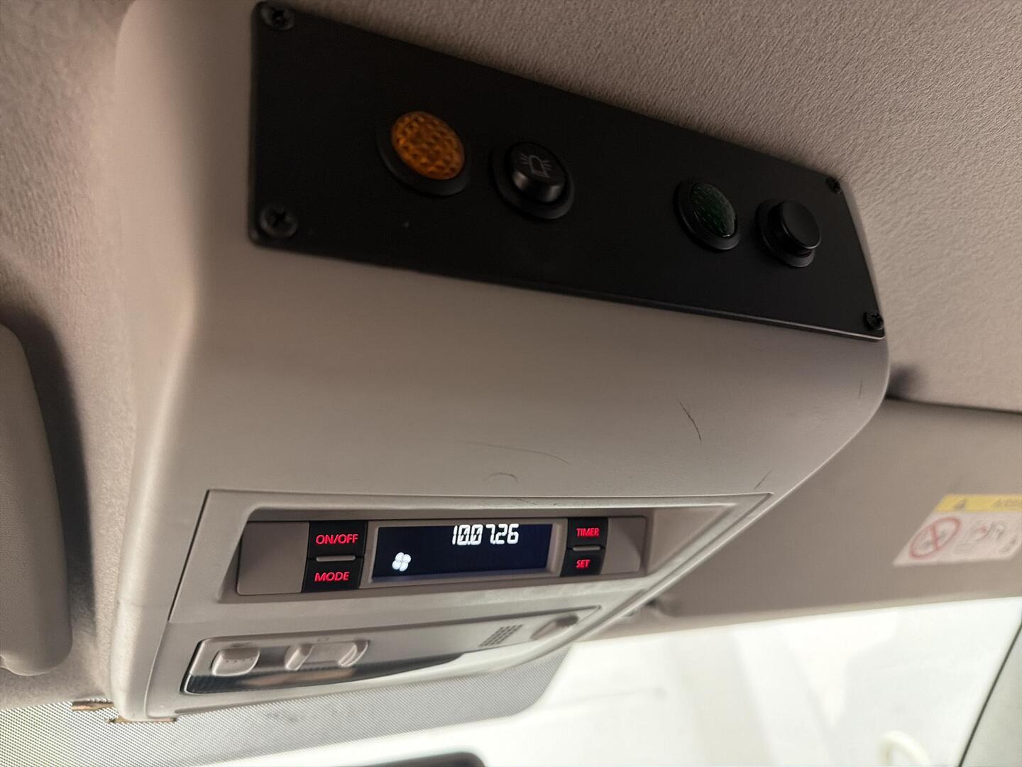 VOLKSWAGEN Transporter 2018