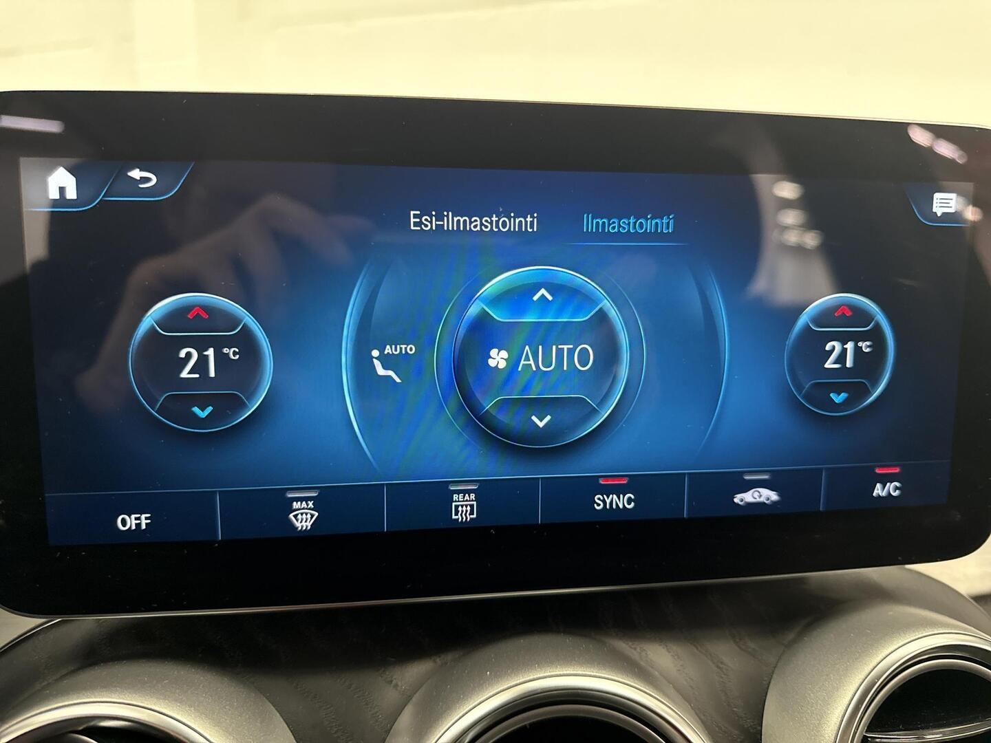 MERCEDES-BENZ GLC 2022