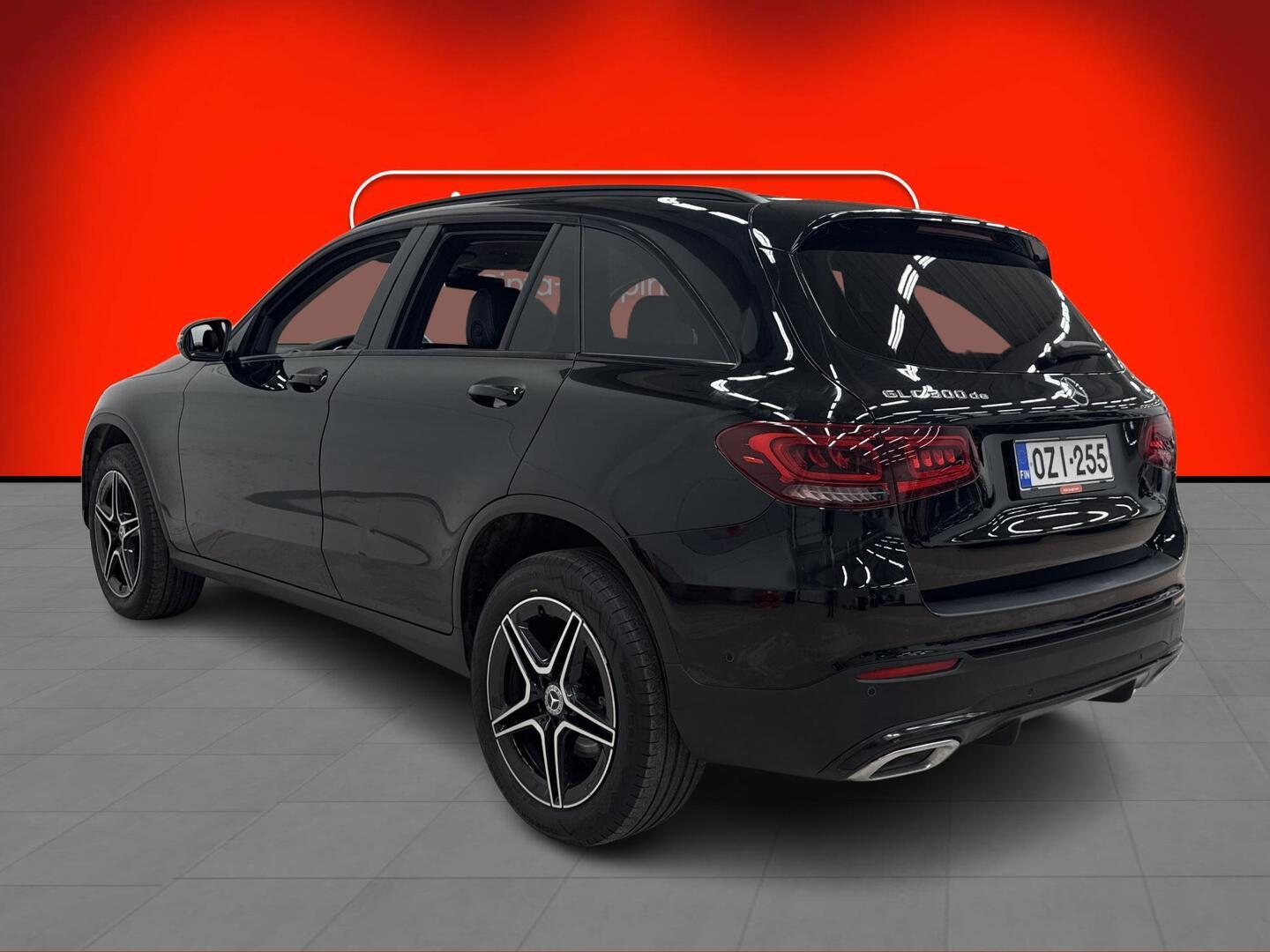 MERCEDES-BENZ GLC 2022