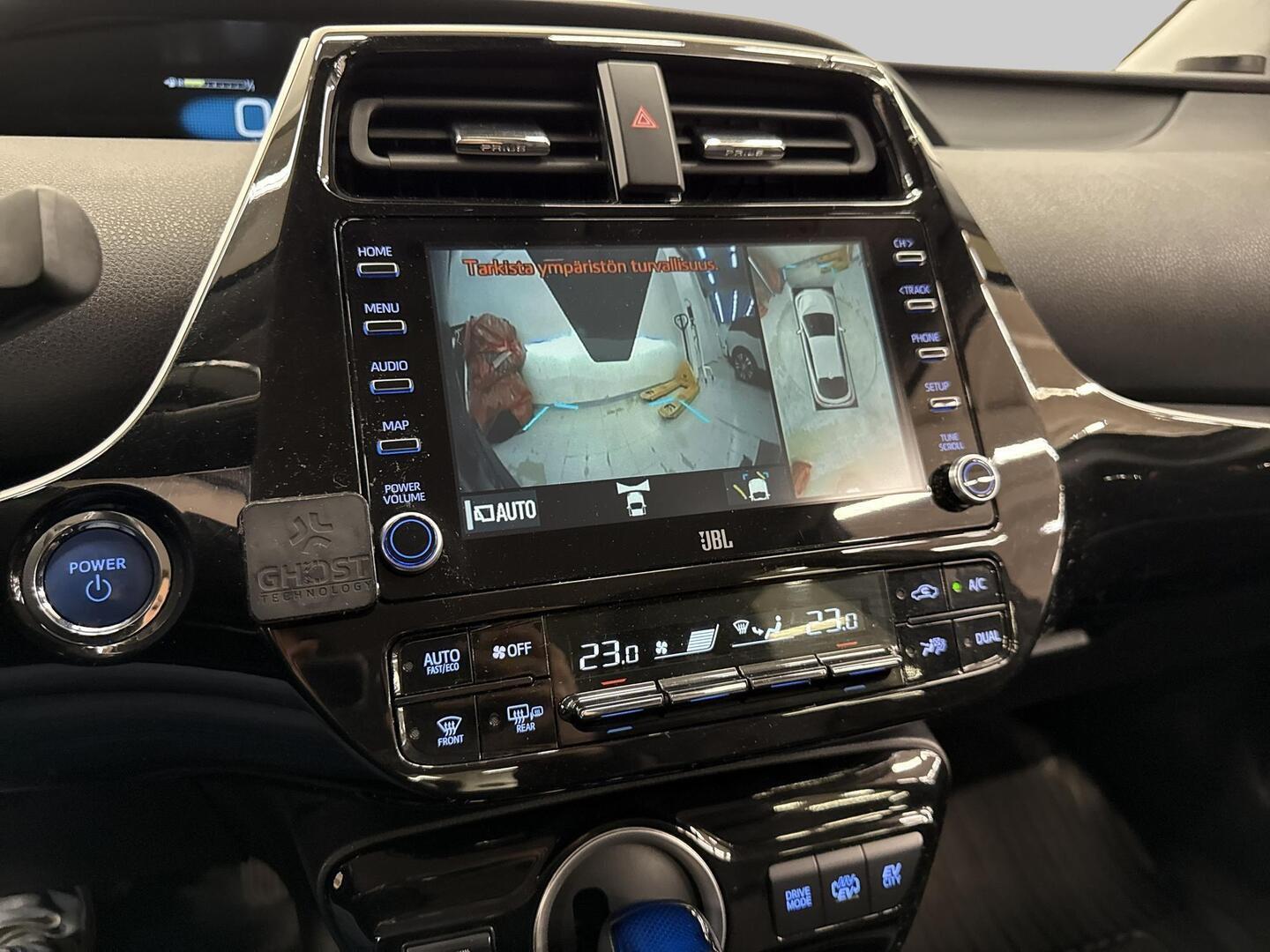 TOYOTA Prius Plug-in 2022