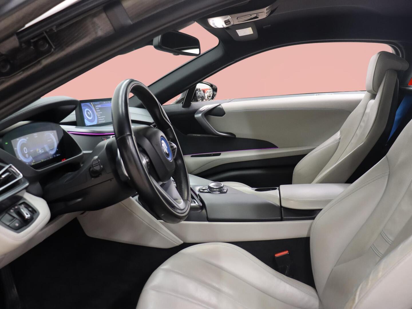 BMW i8 2014
