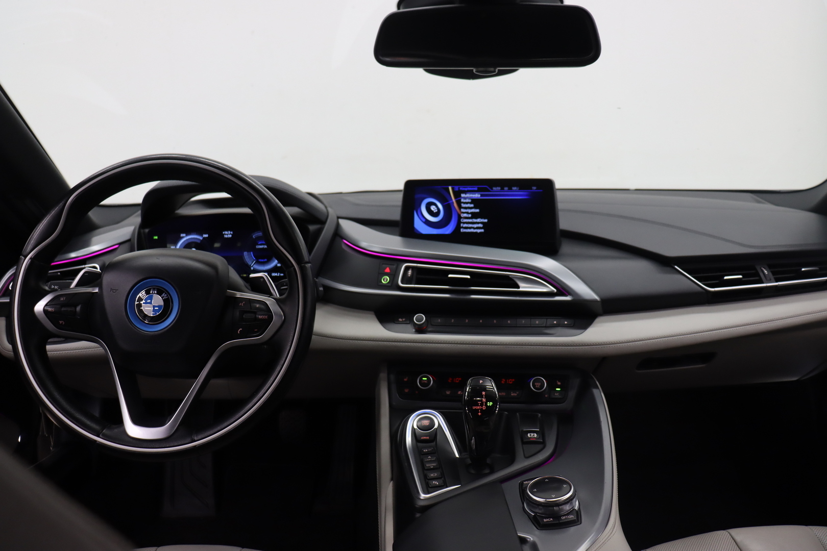 BMW i8 2014