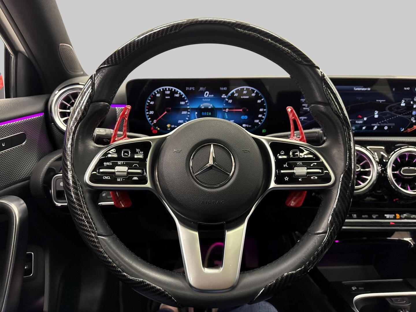 MERCEDES-BENZ A 2023
