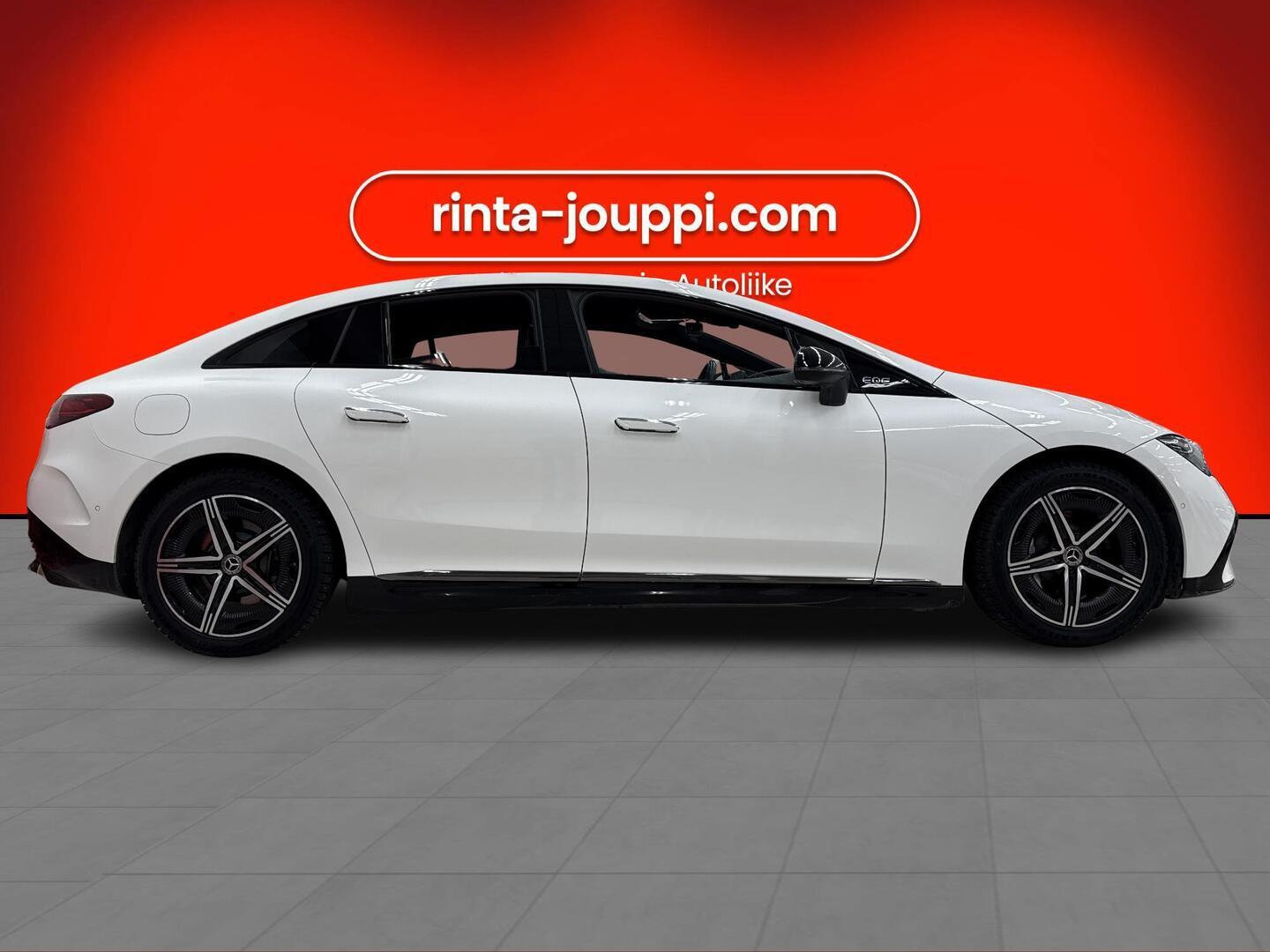 MERCEDES-BENZ EQE 2022