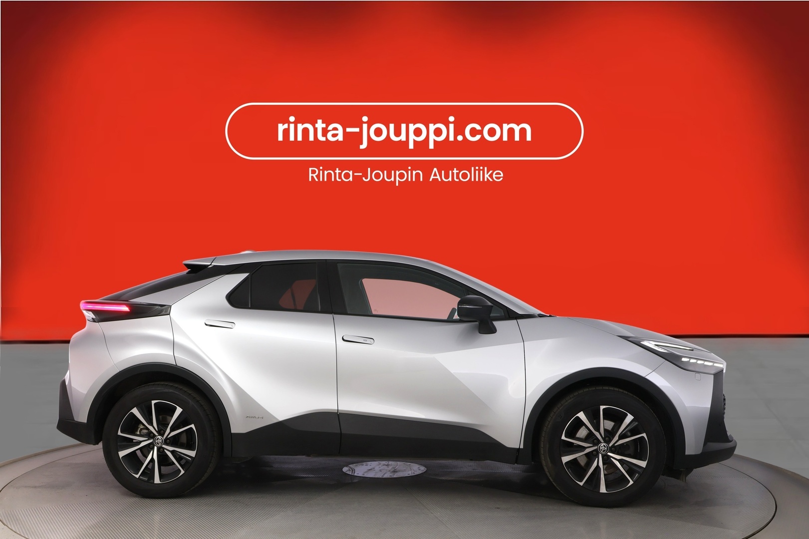 TOYOTA C-HR 2025