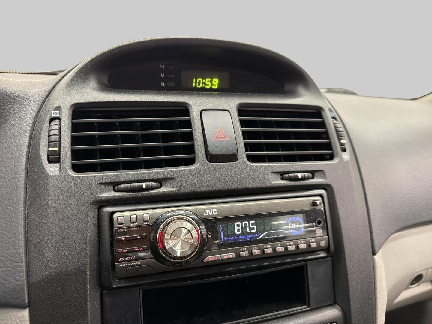 KIA Cerato 2005