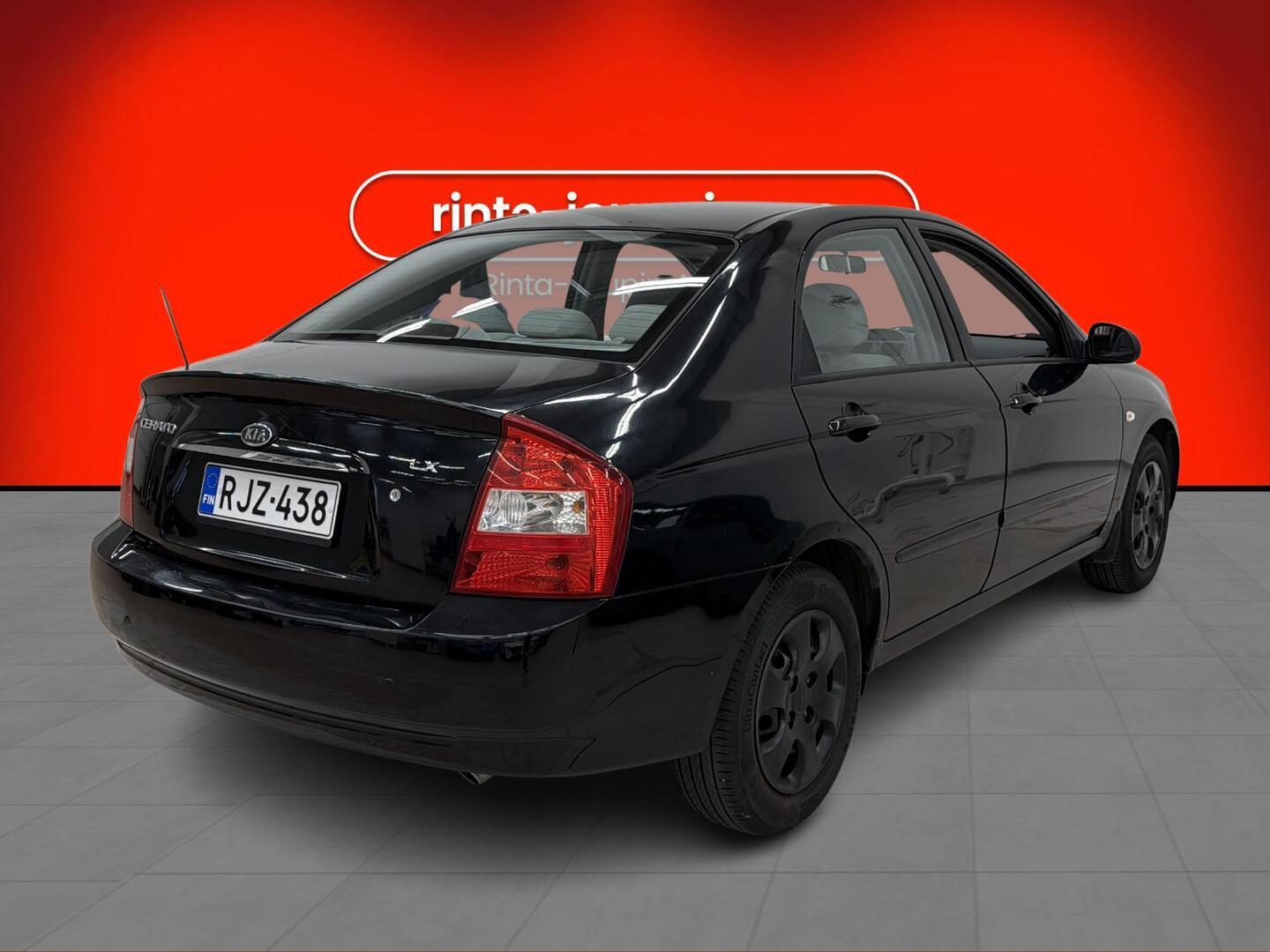 KIA Cerato 2005